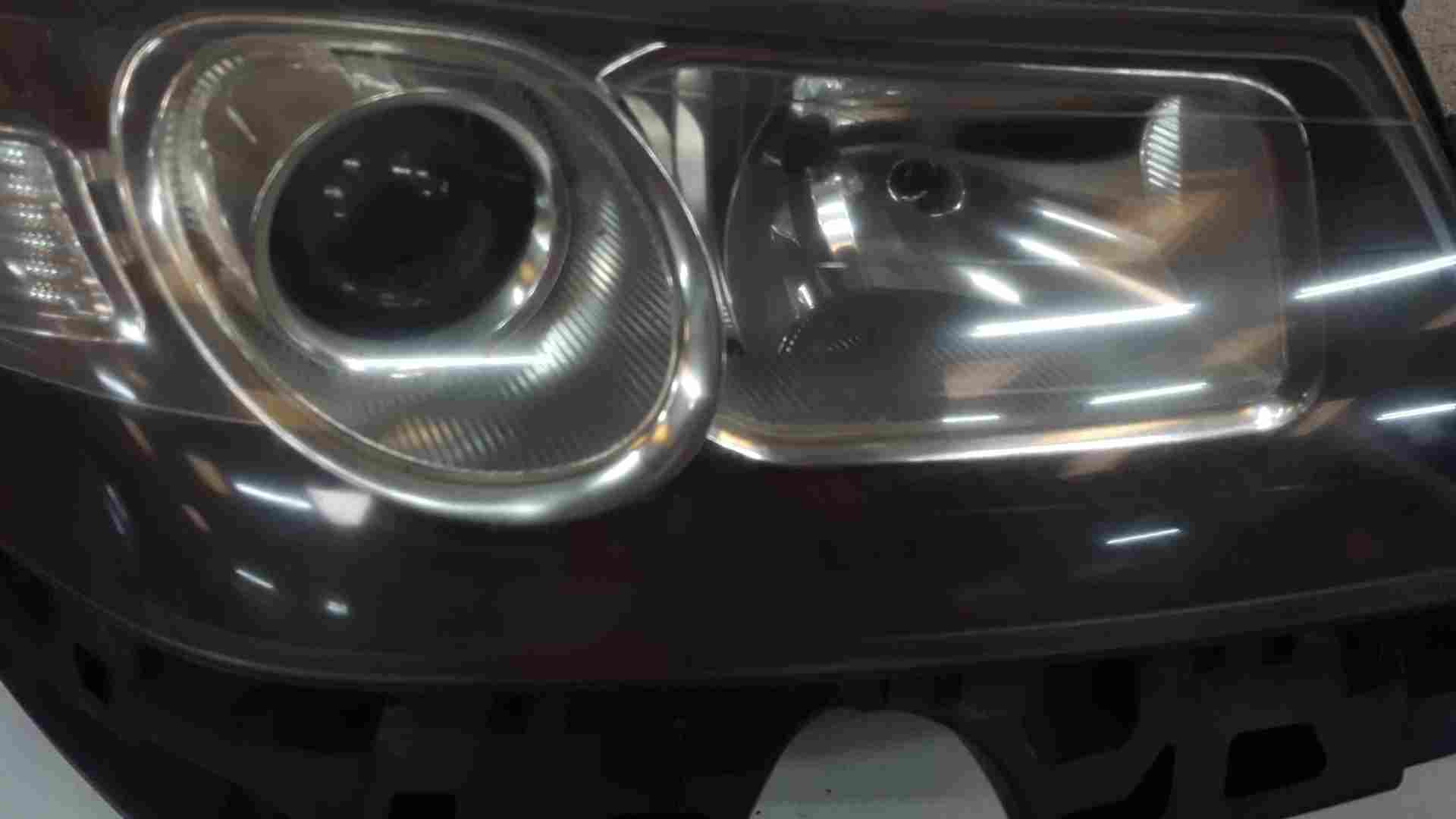 Thumb 3 Renault Megane 2006-2008 Drivers OSF Front Headlight Black Backing 7701067023