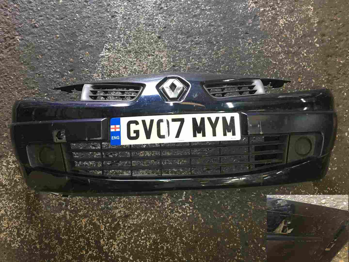Renault Megane 2006-2008 Front Bumper Blue NV472 FACELIFT