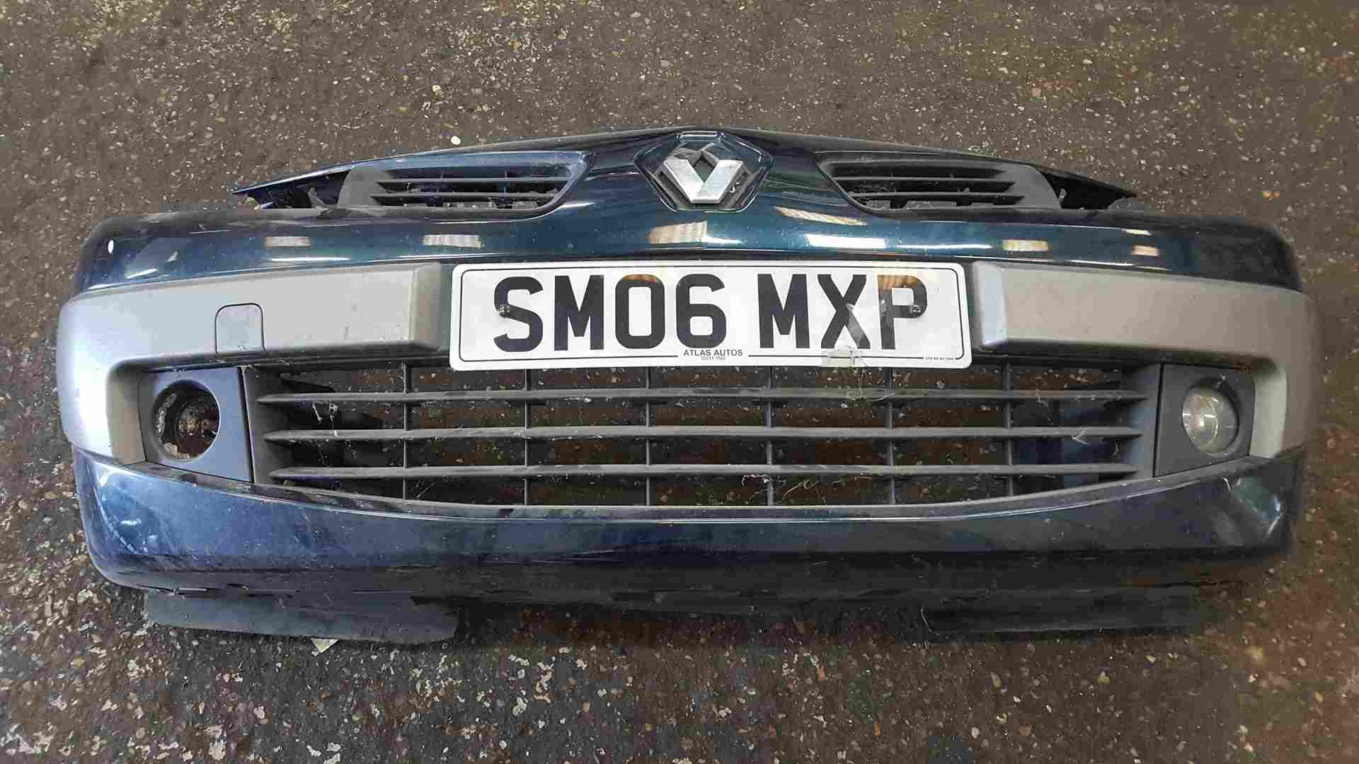 Renault Megane 2006-2008 Front Bumper Green Blue NV903 FACELIFT