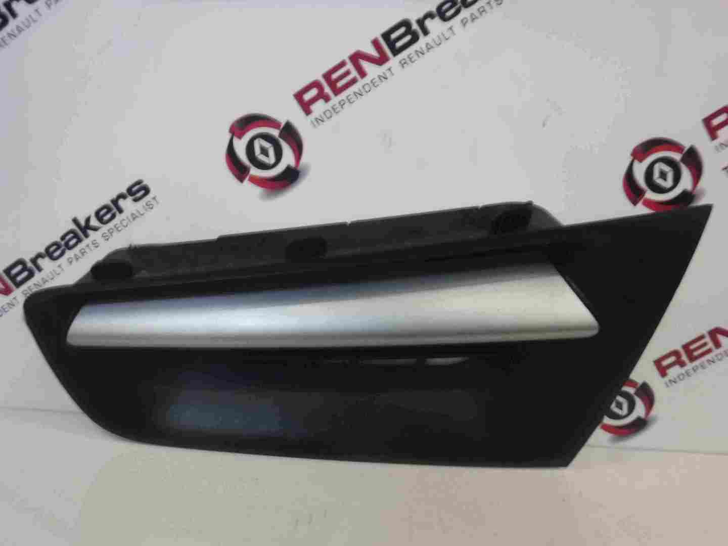 Renault Megane 2006-2008 Passenger NSF Front Bumper Insert Grill Facelift