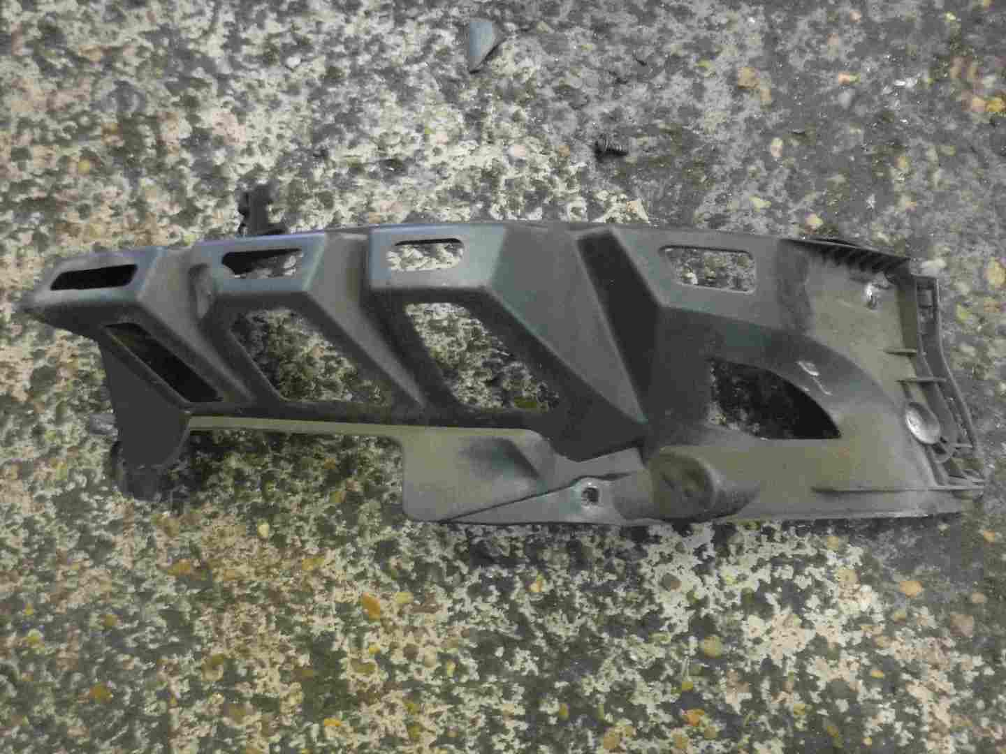 Renault Megane 2006-2008 Passenger NSR Rear Bumper Bracket Support