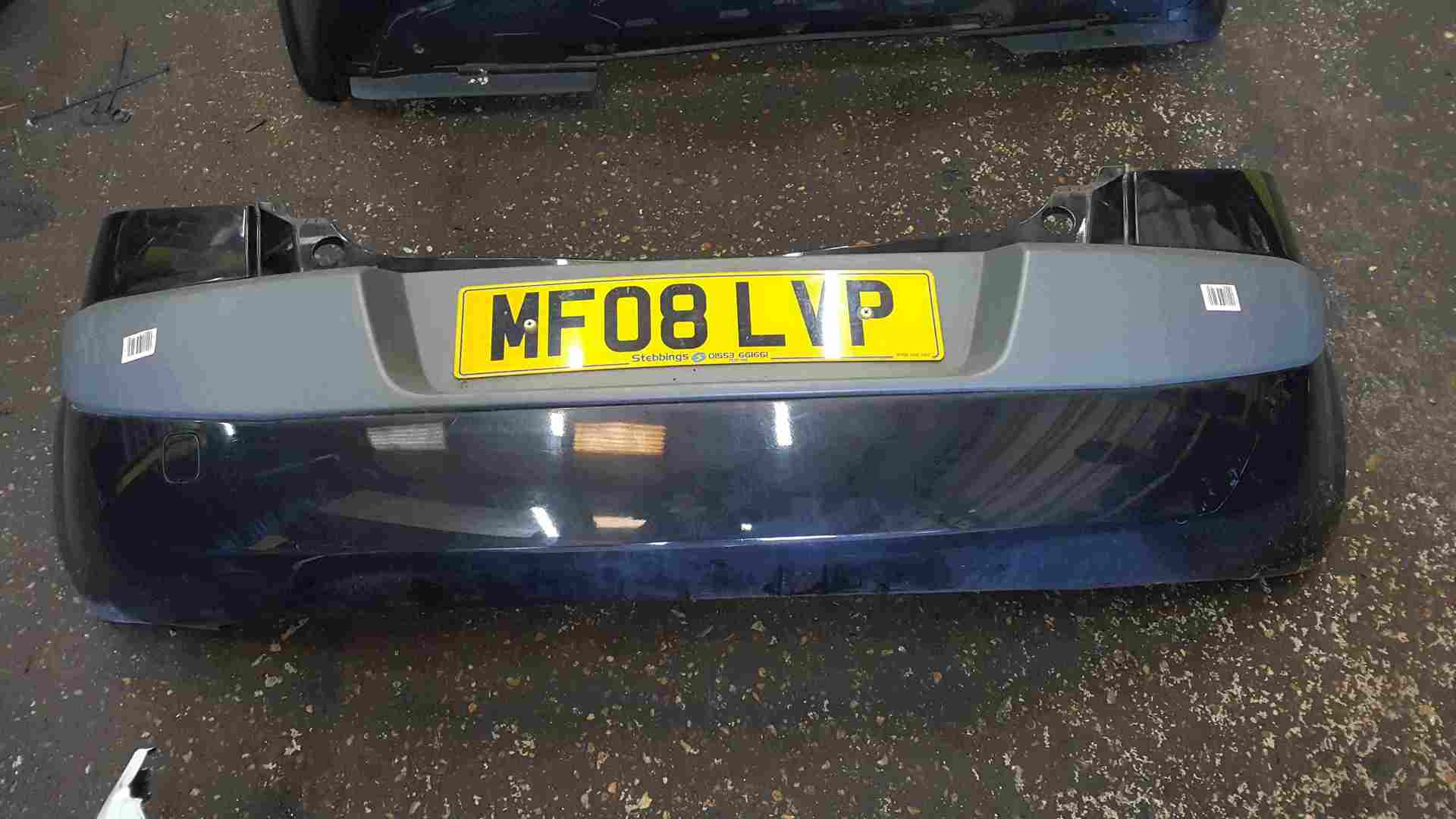Renault Megane 2006-2008 Rear Bumper Black 676