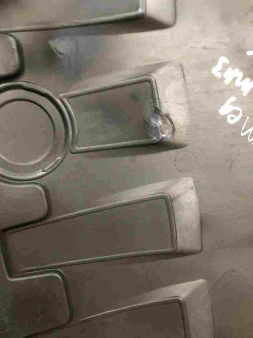 Thumb 7 Renault Megane 2008-2010 1.9 DCI Engine Cover Plastic 8200990282