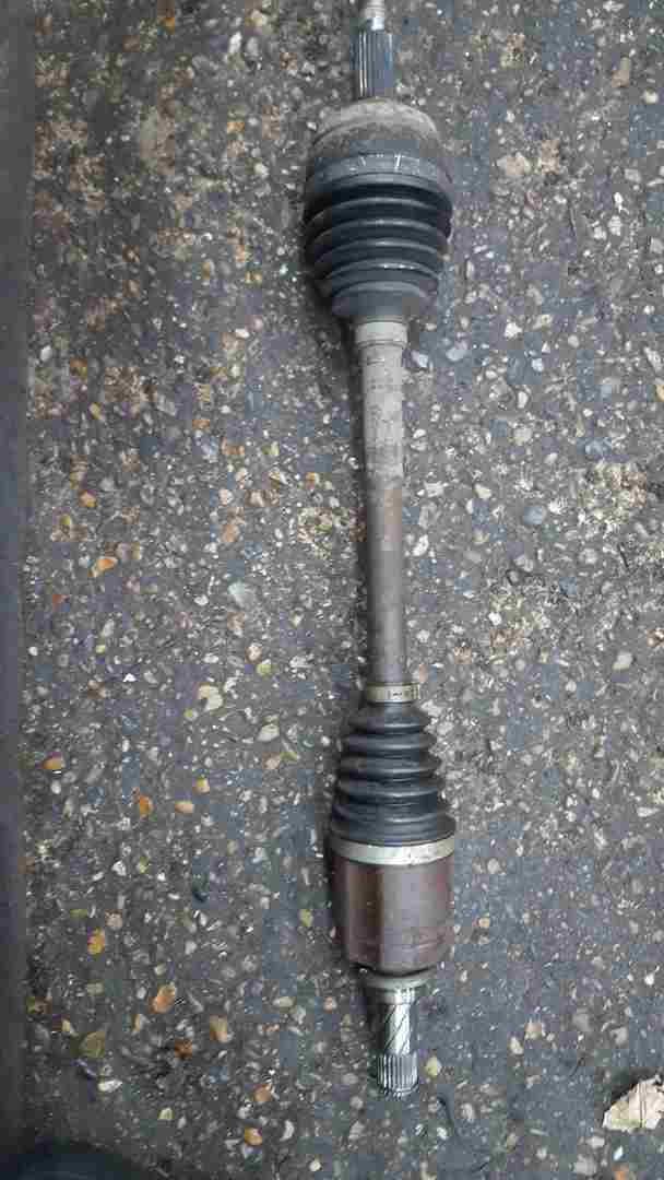 Renault Megane 2008-2011 1.4 TCE Passenger NSF Front Driveshaft