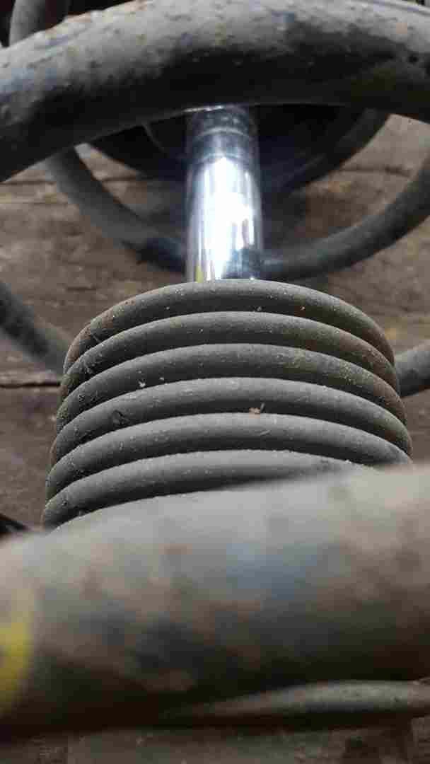 Thumb 5 Renault Megane 2008-2016 1.4 TCE Drivers OSF Front Spring Shock Suspension