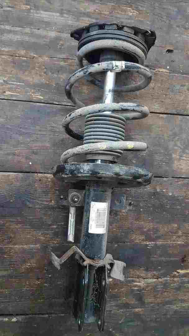 Renault Megane 2008-2016 1.4 TCE Drivers OSF Front Spring Shock Suspension