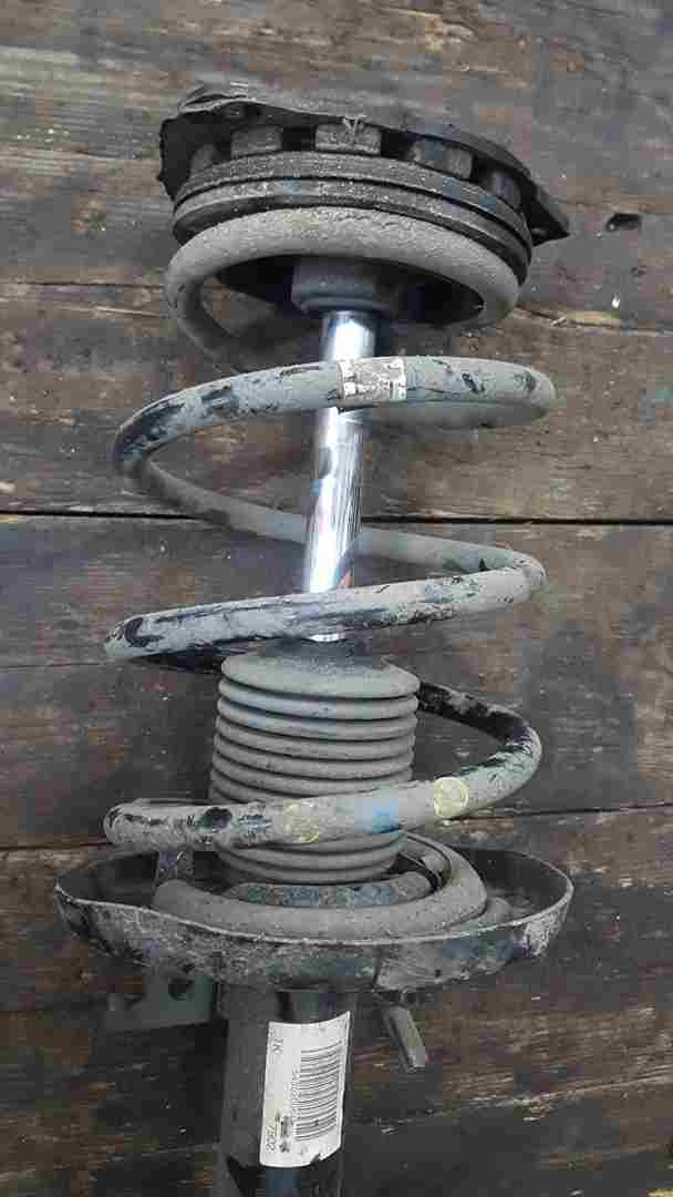 Thumb 3 Renault Megane 2008-2016 1.4 TCE Passengers NSF Front Spring Shock Suspension