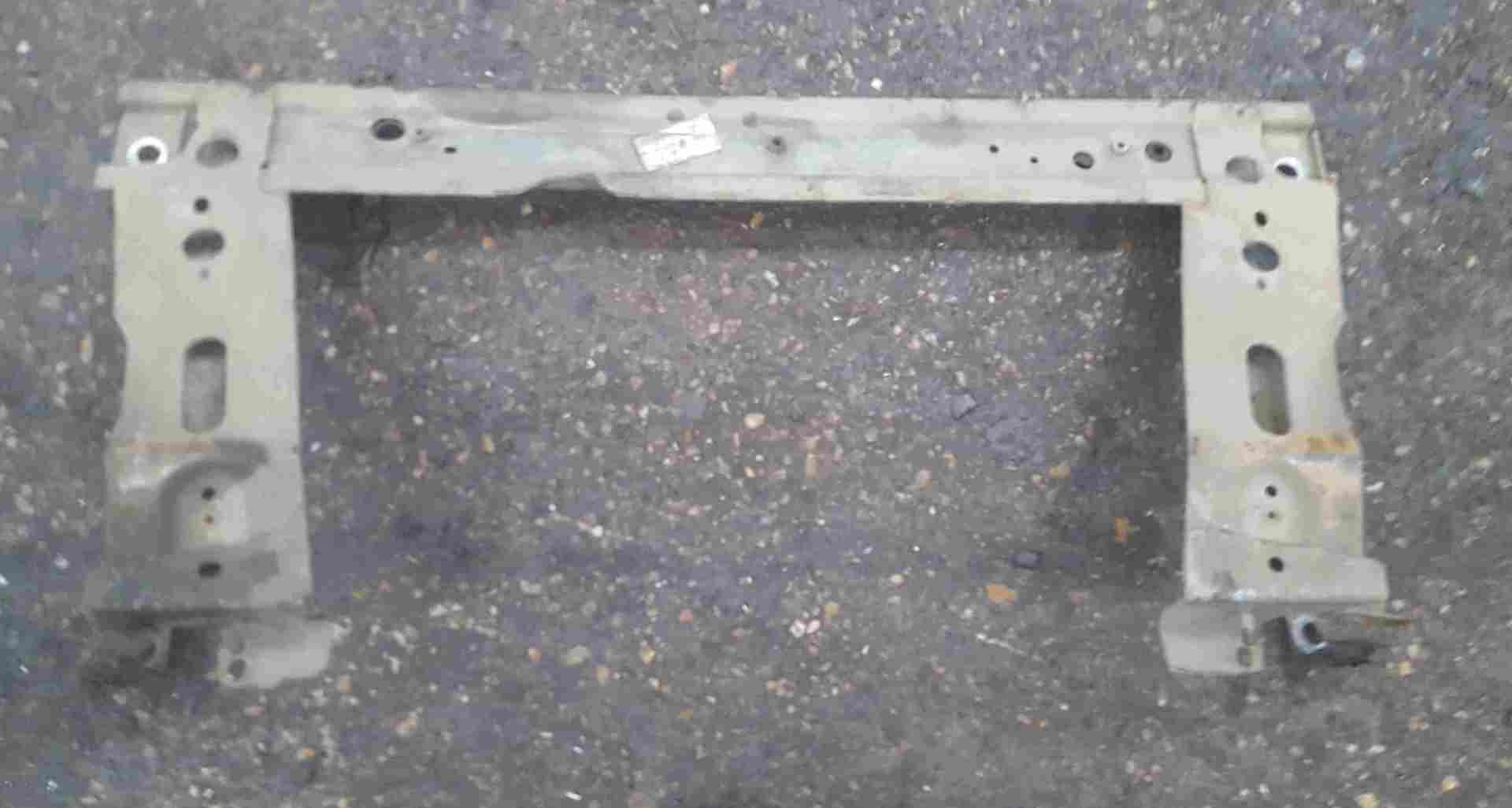 Thumb 4 Renault Megane 230 Sport 2002-2008 Radiator Support Rad 8200761565