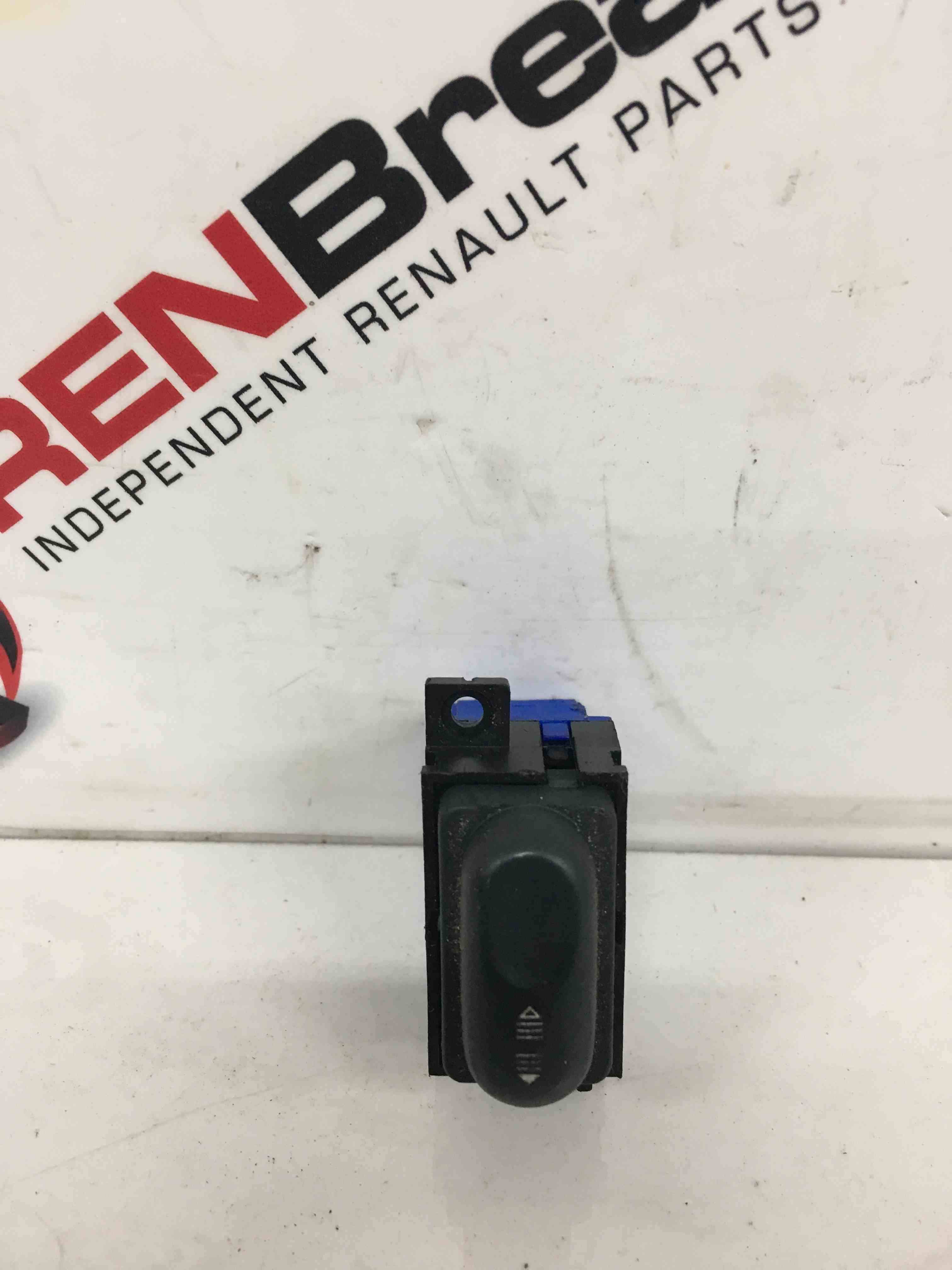 Renault Megane Convertble 1999-2002 Dashboard Switch Button