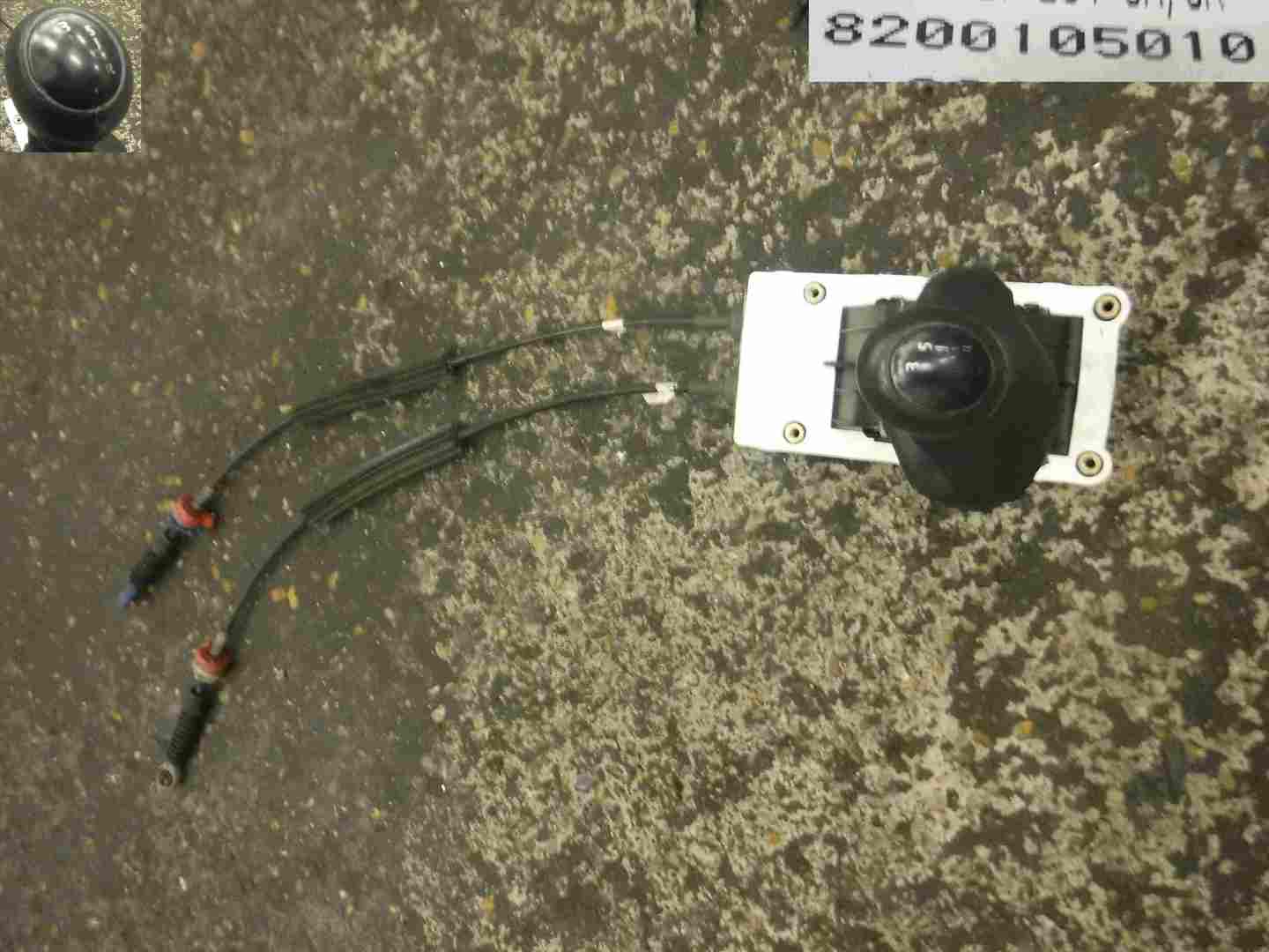 Renault Megane Convertible 2002-2008 5 Speed Gearstick Mechanism + Linkage