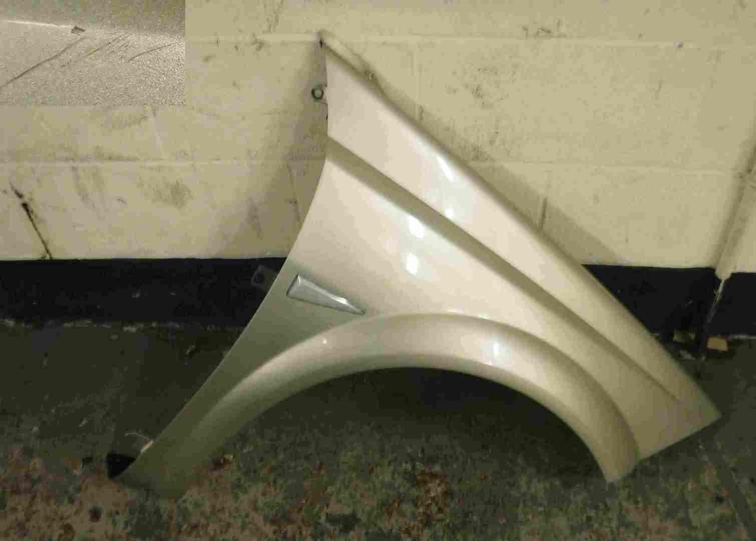 Renault Megane Convertible 2002-2008 Drivers OS Wing Silver Gold TED11