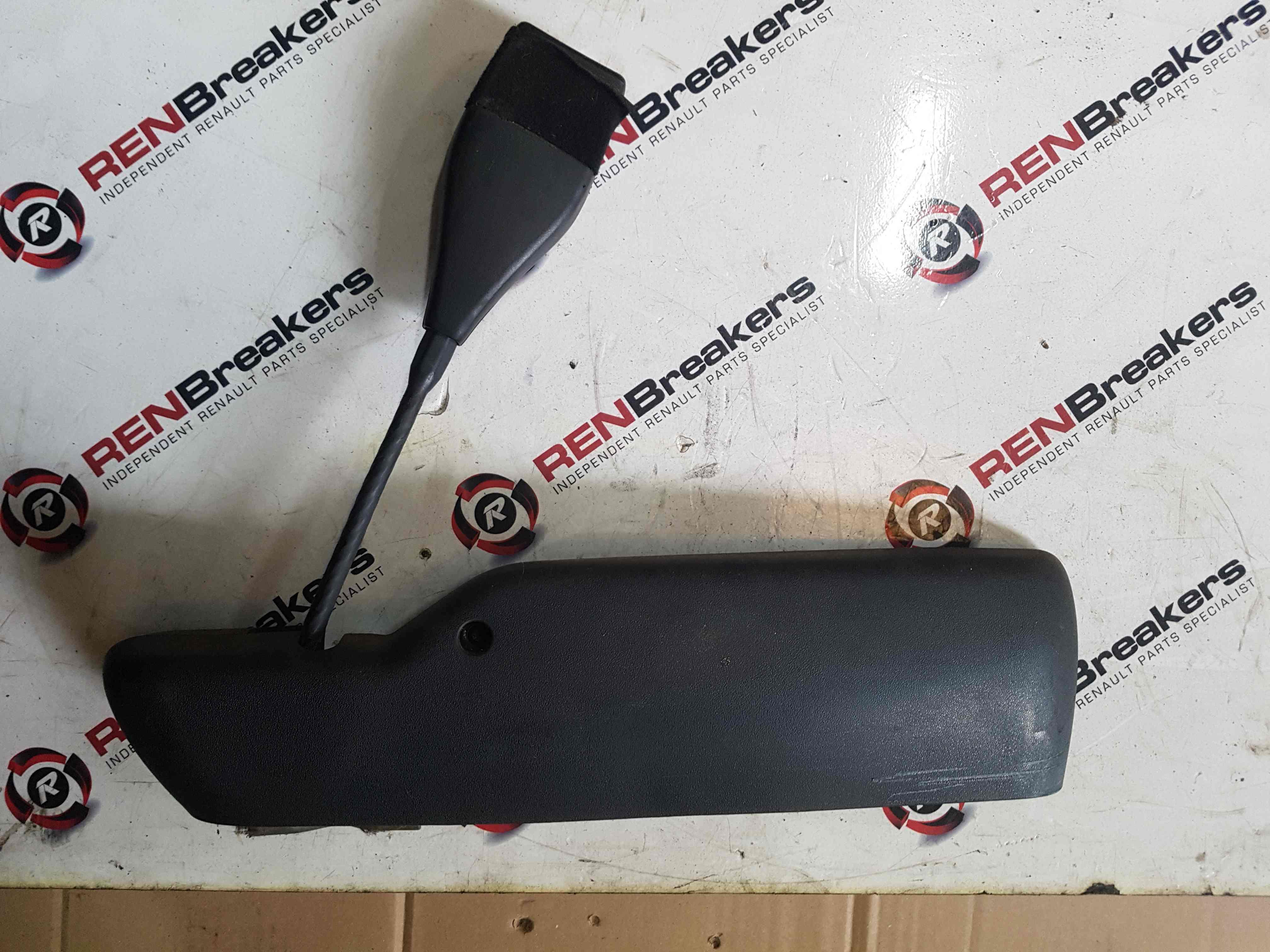 Thumb 4 Renault Megane Convertible 2002-2008 Passenger NSF Pre Tensioner Seat Belt Buckle