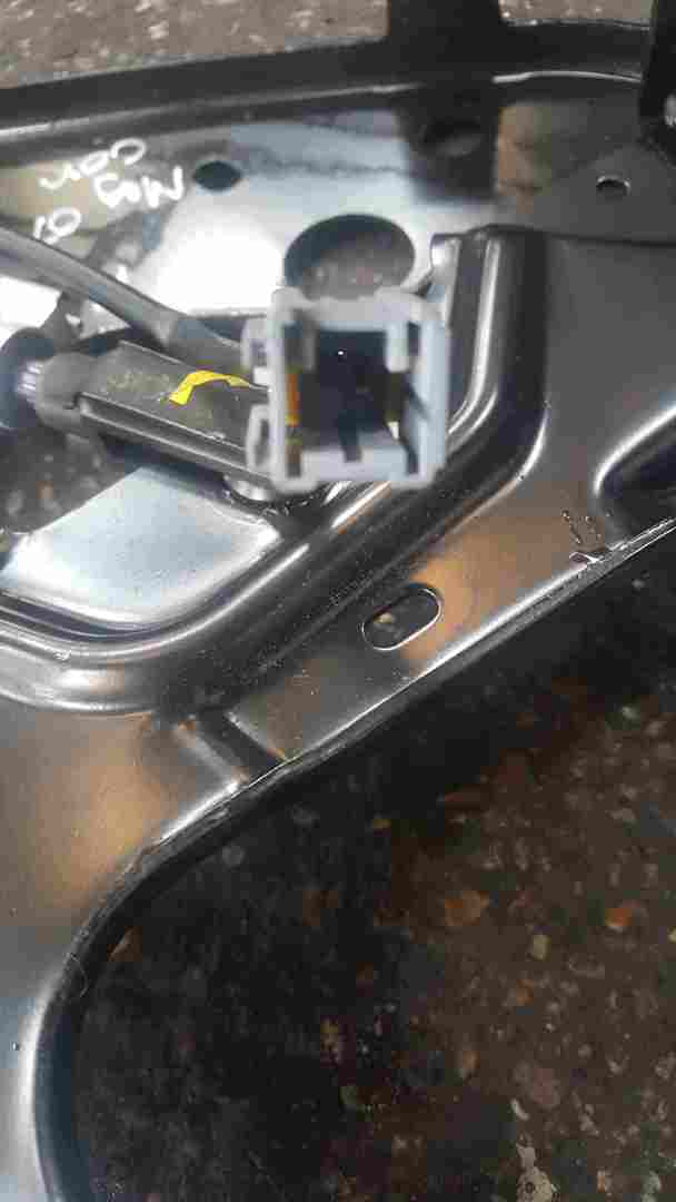 Thumb 2 Renault Megane Convertible 2002-2008 Passenger NSR Rear Roof Mechanism Hinge