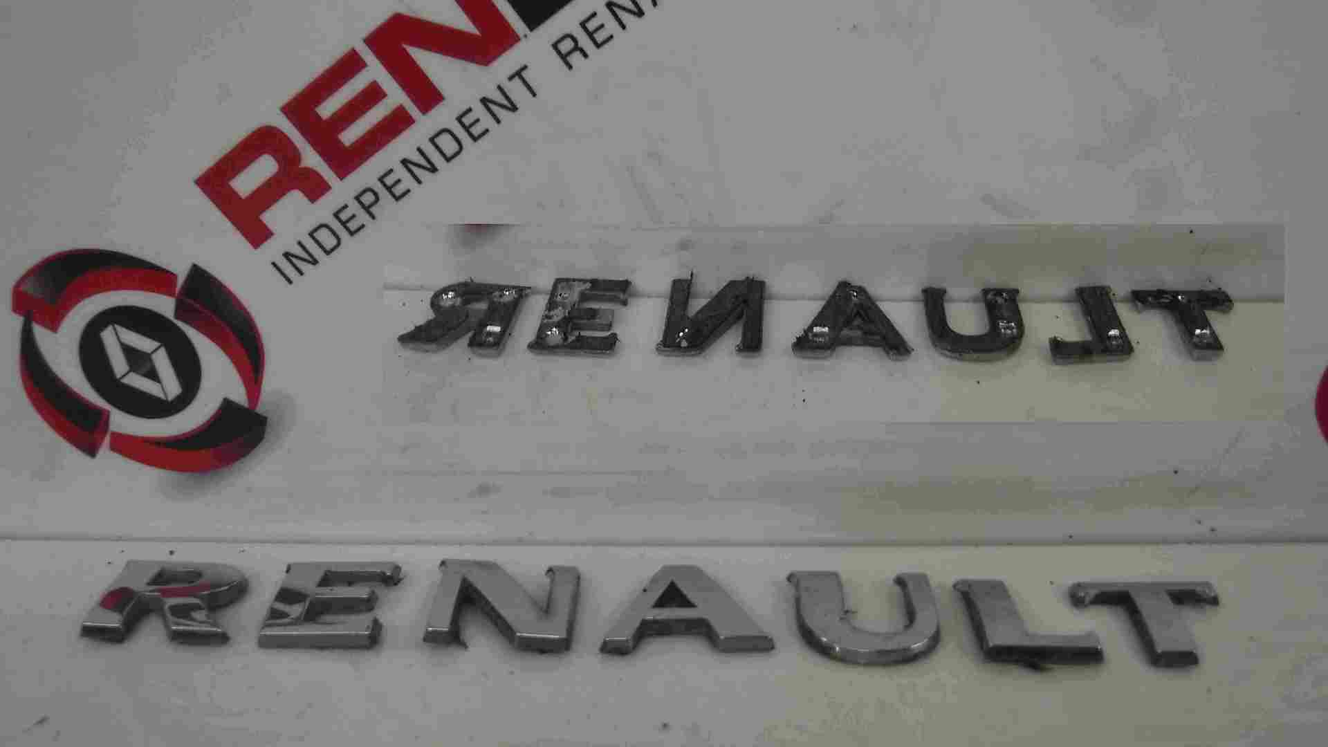 Renault Megane Convertible 2002-2008 Rear Boot Tailgate Letter Renault
