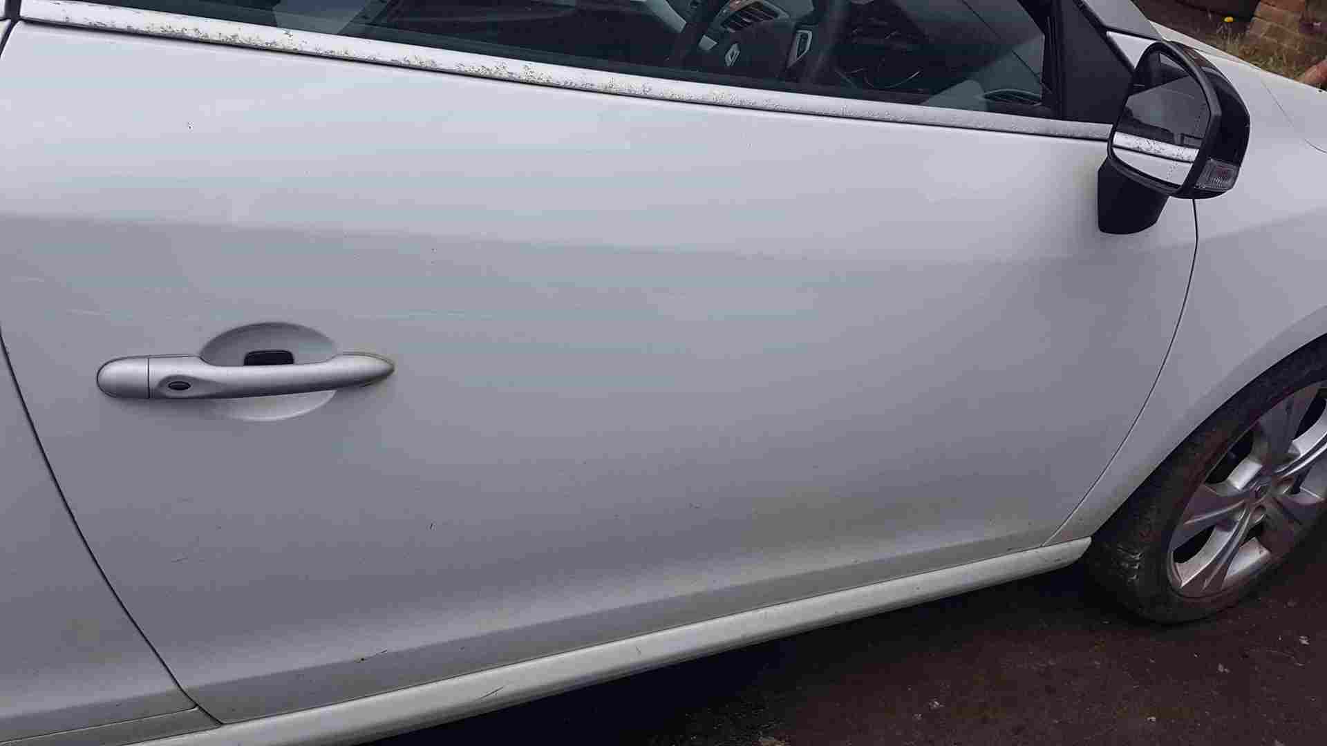 Thumb 2 Renault Megane Convertible MK3 2008-2012 Drivers OSF Front Door White Tednc