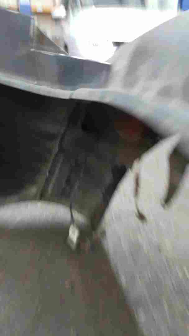 Thumb 10 Renault Megane Convertible 2008-2012 Rear Bumper Grey Teb66   reversing sensors