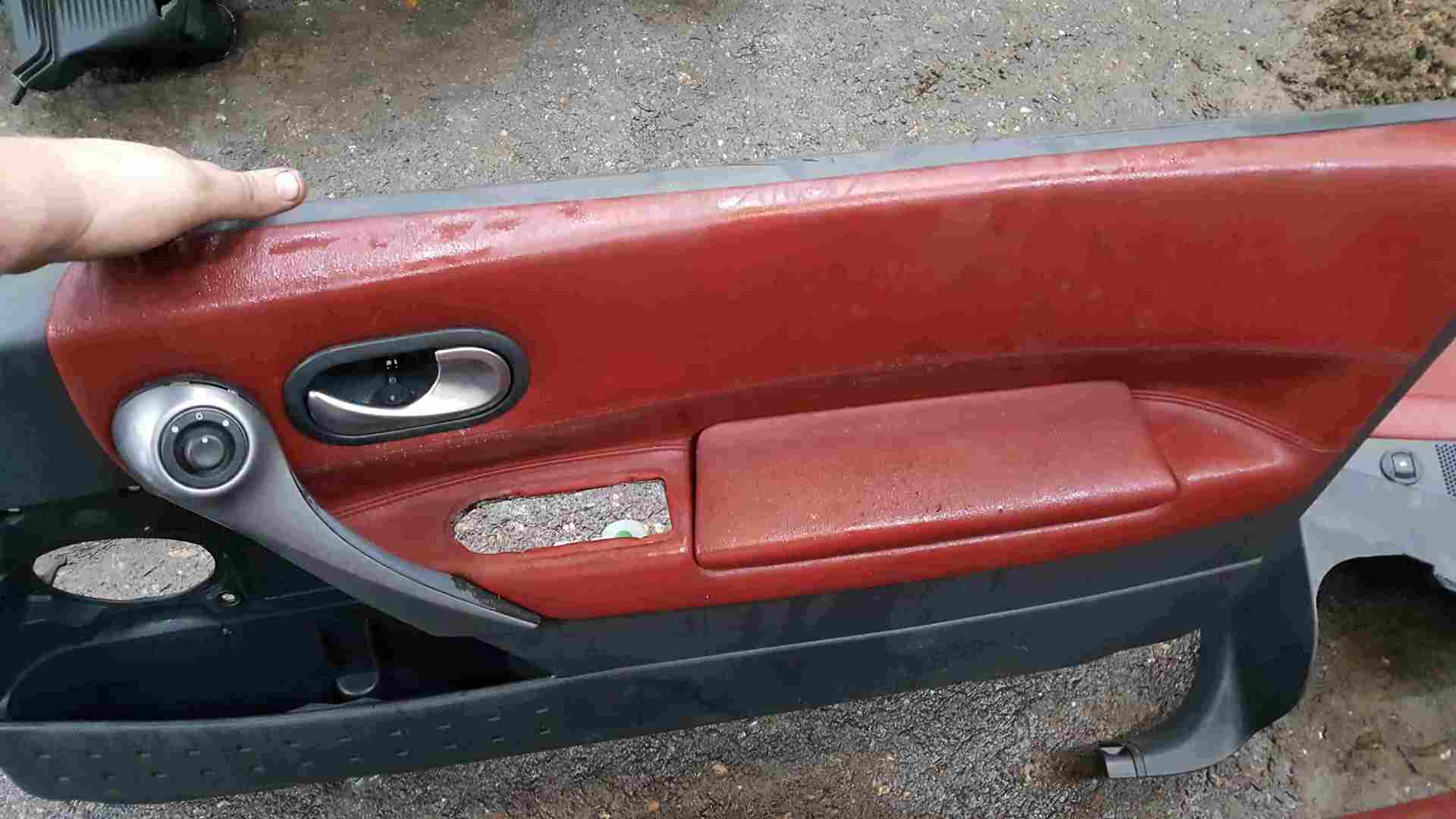 Thumb 6 Renault Megane Convertible MK2 2002-2008 Red Leather Interior Cards Seats Cards