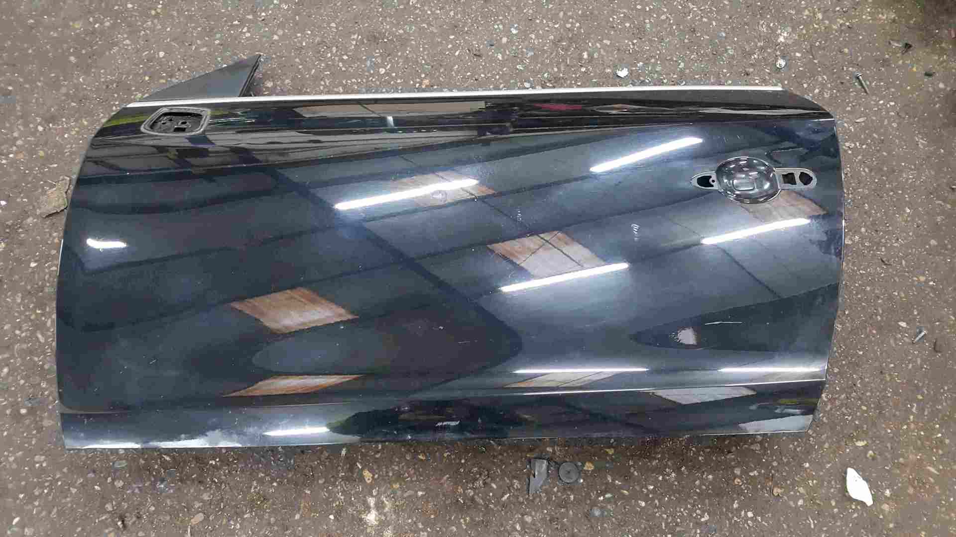 Renault Megane Convertible MK3 2008-2014 Passenger NSF Front Door Black TEGNE