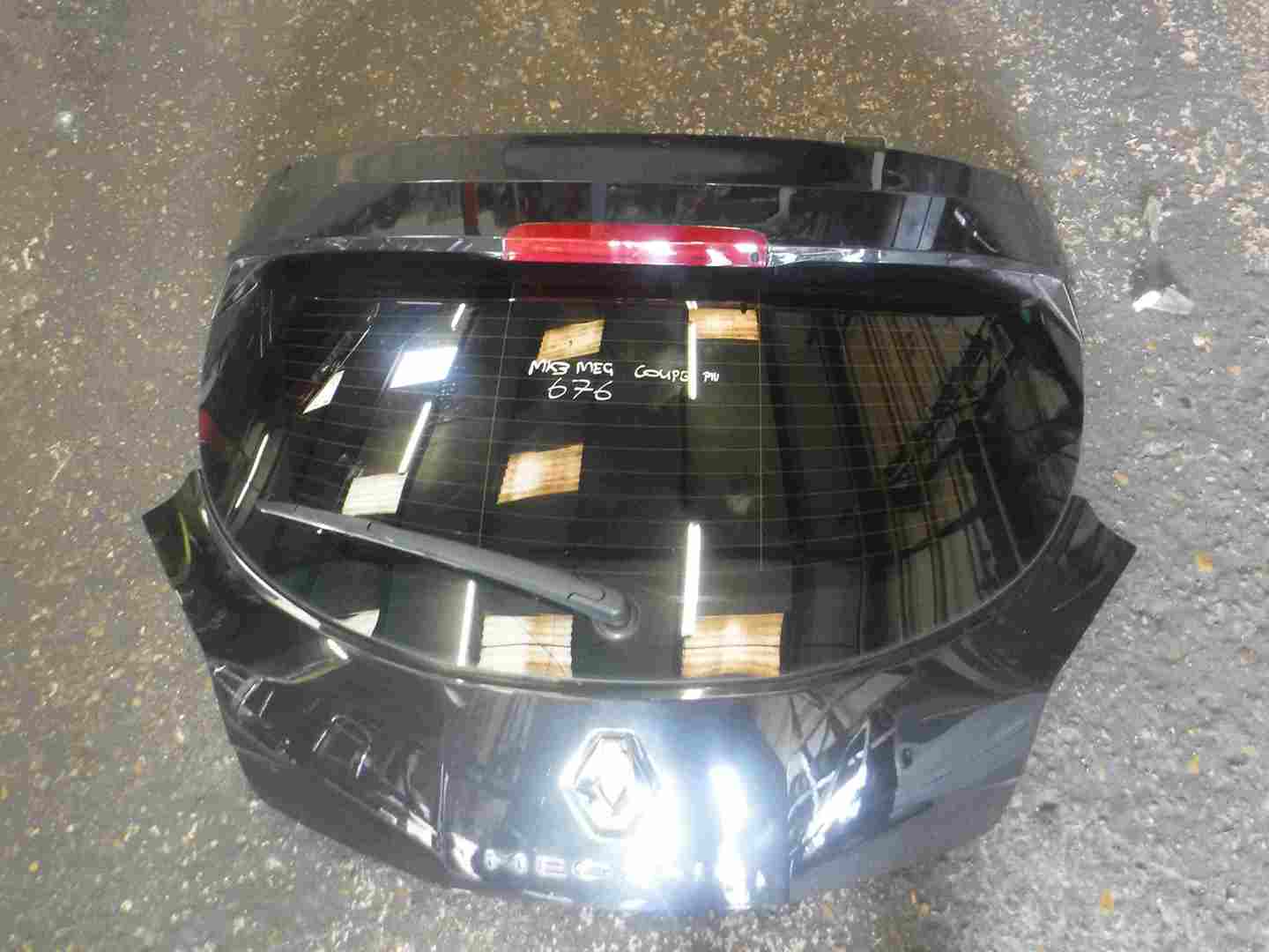 Renault Megane Coupe 2008-2012 Rear Boot Tailgate Black 676