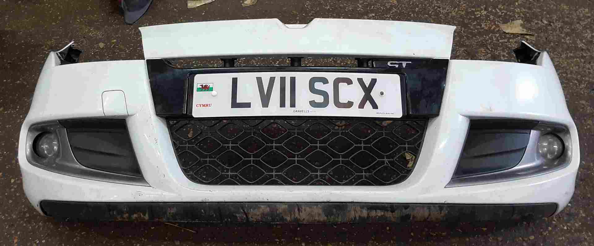 Thumb 6 Renault Megane Coupe GT MK3 2008-2012 Front Bumper White OV369