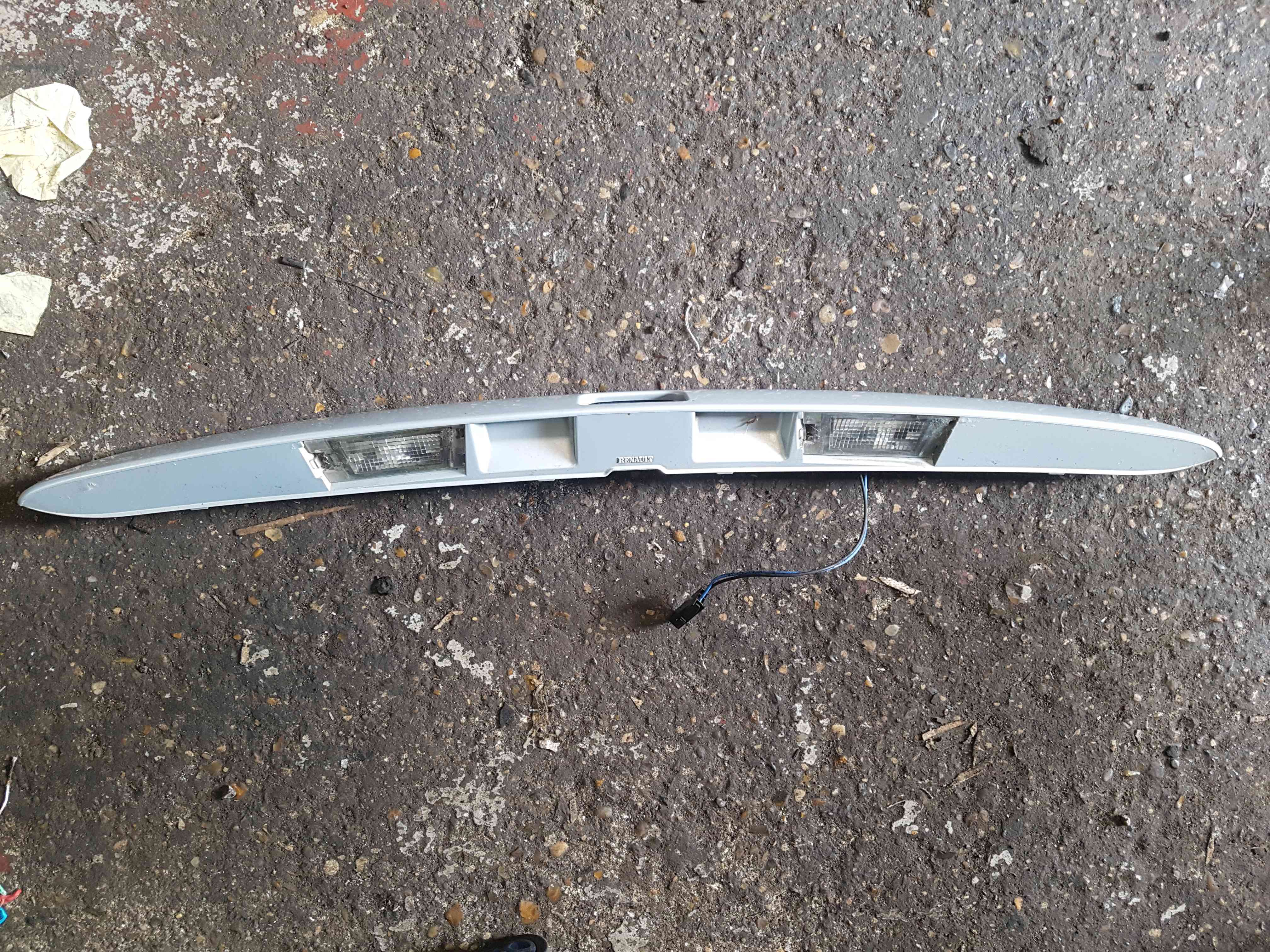 Thumb 5 Renault Megane Coupe MK1 1999-2002 Rear Boot Number Plate Lights Trim Nv632