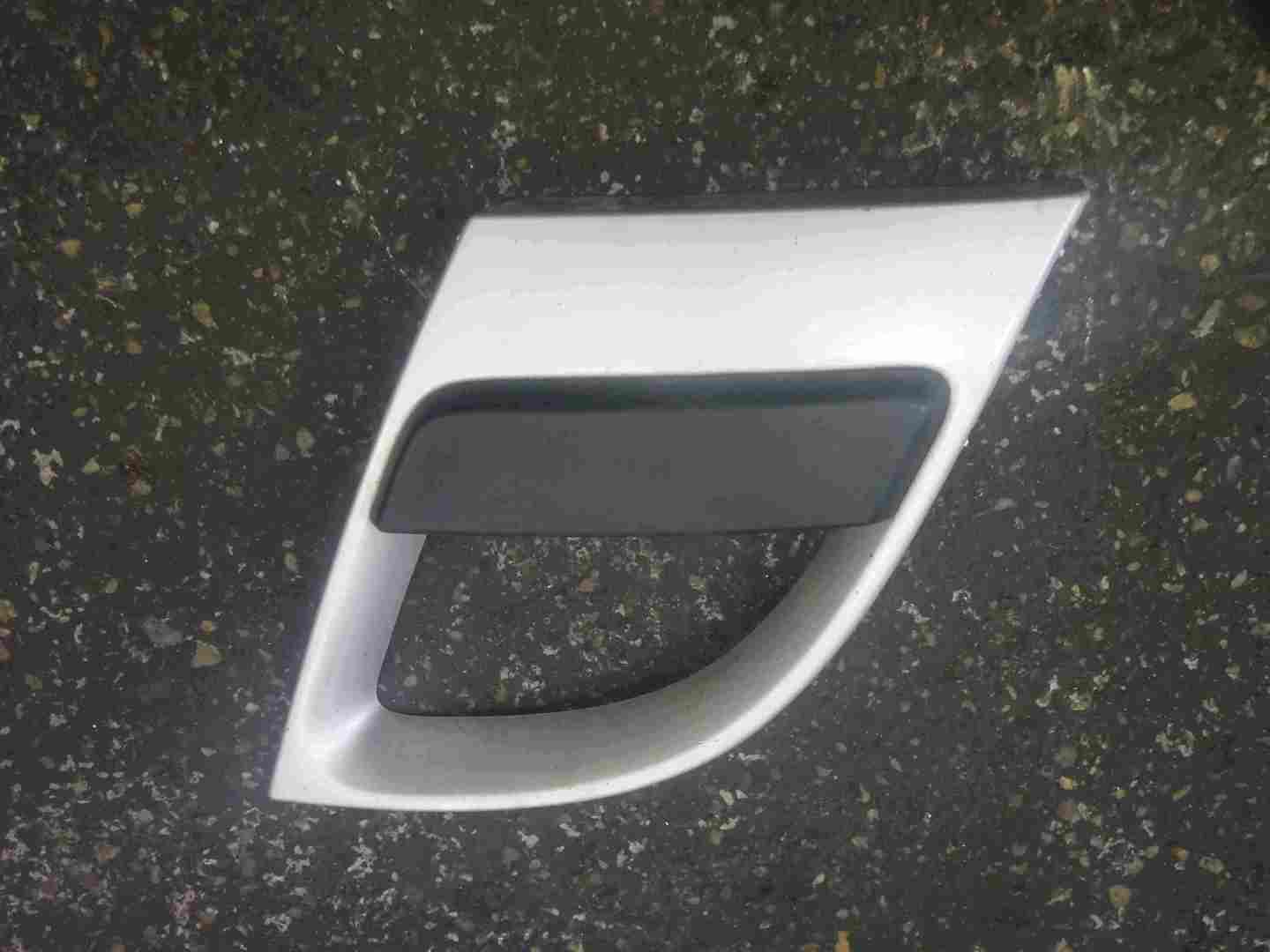 Renault Megane Coupe MK3 2008-2010 Passenger NSF Front Bumper Surround Trim