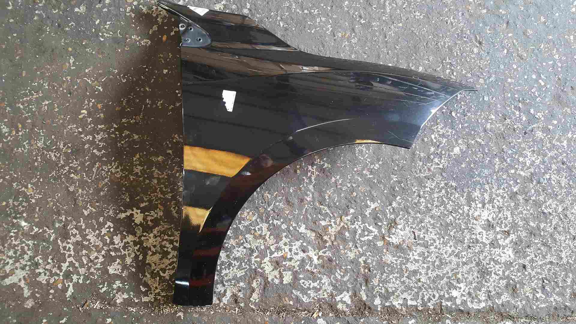 Thumb 2 Renault Megane Coupe MK3 2008-2012 Drivers Os Wing Black 676