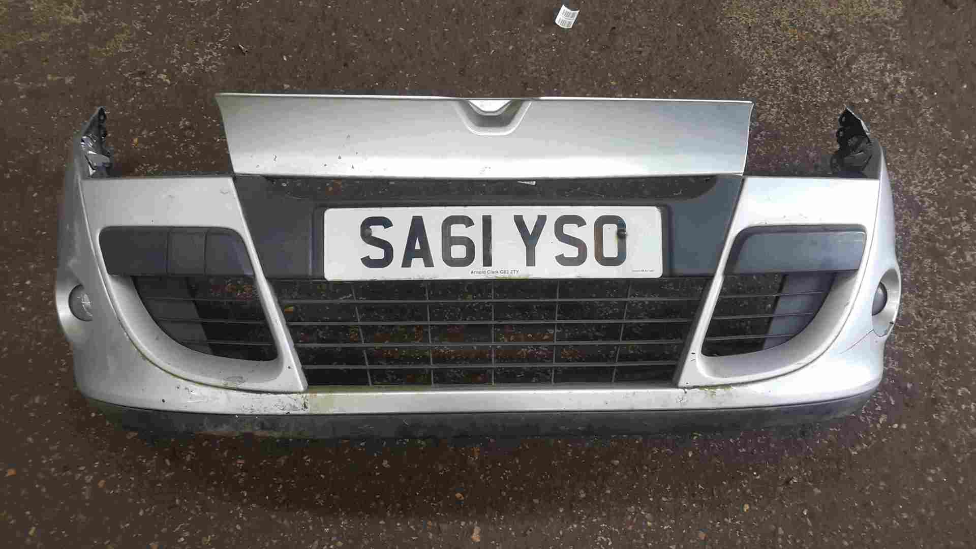 Renault Megane Coupe MK3 2008-2012 Front Bumper Silver TED69