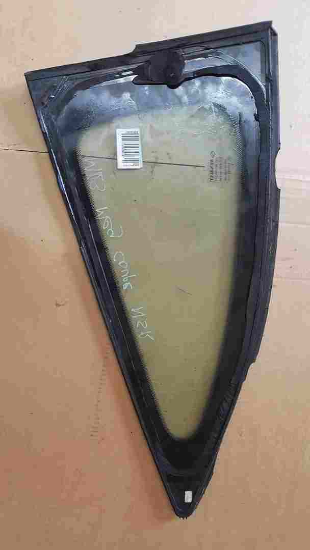 Thumb 2 Renault Megane Coupe MK3 2008-2012 Passenger NSR Rear Quarter Glass