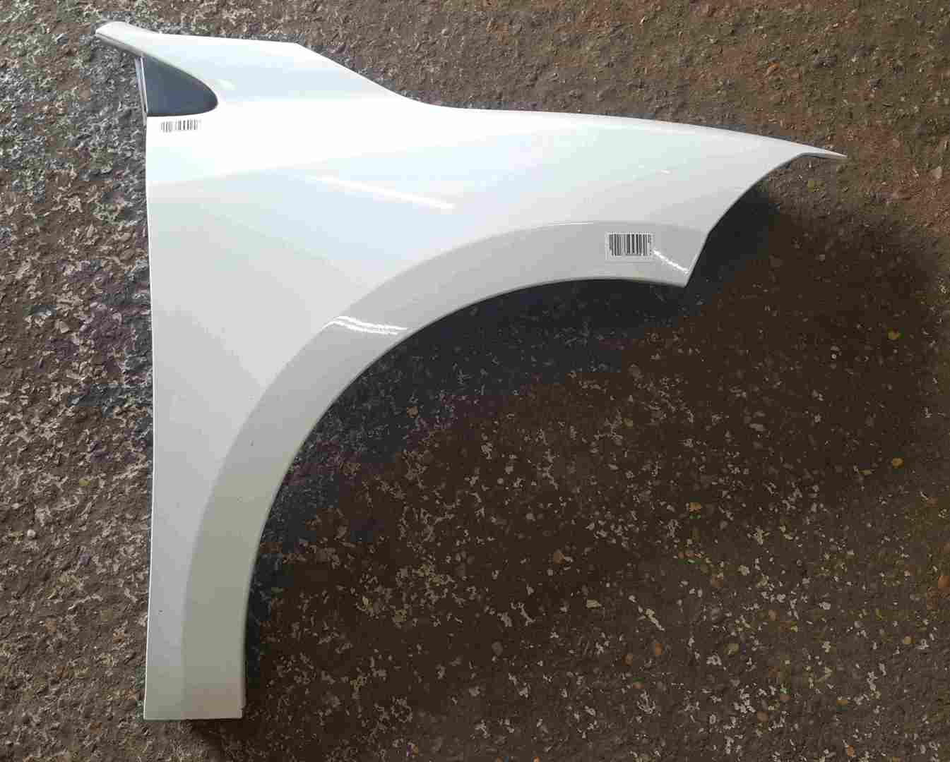 Renault Megane Coupe MK3 2008-2014 Drivers OS Wing White OV369