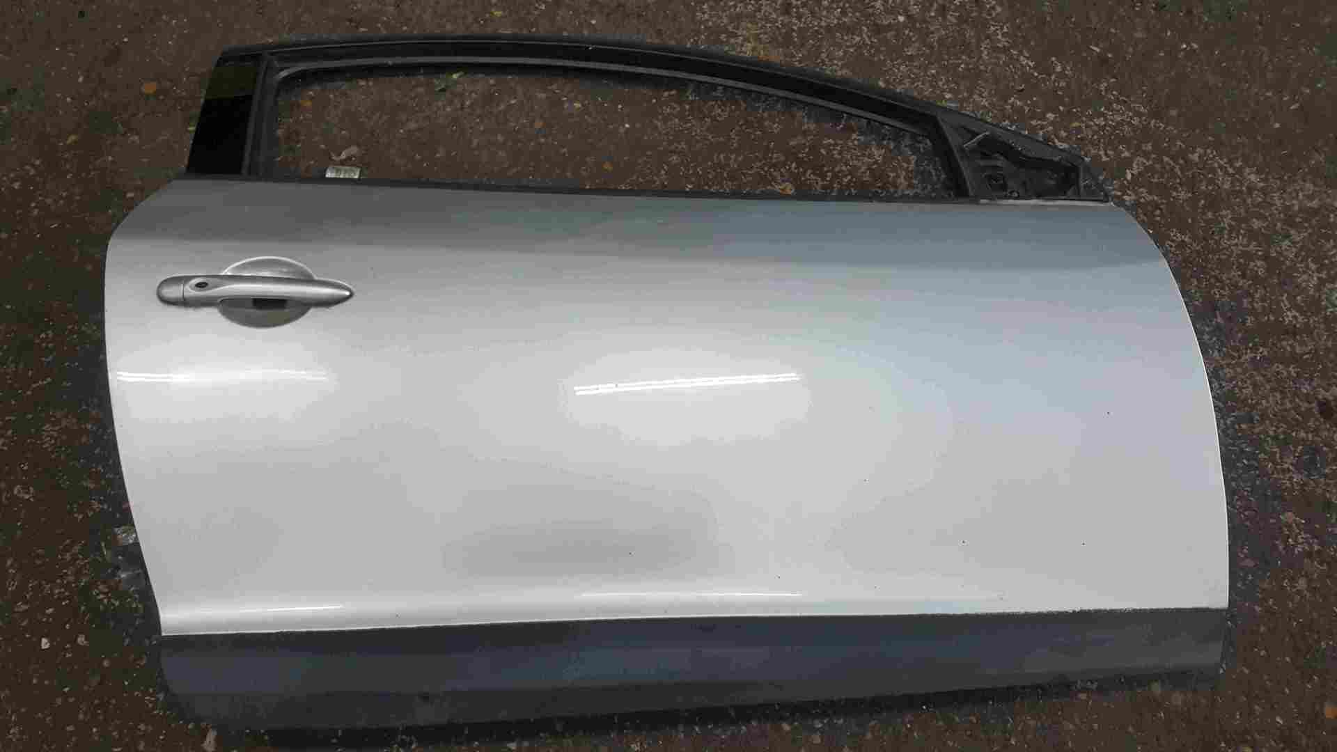 Renault Megane Coupe MK3 2008-2014 Drivers OSF Front Door Silver TED69