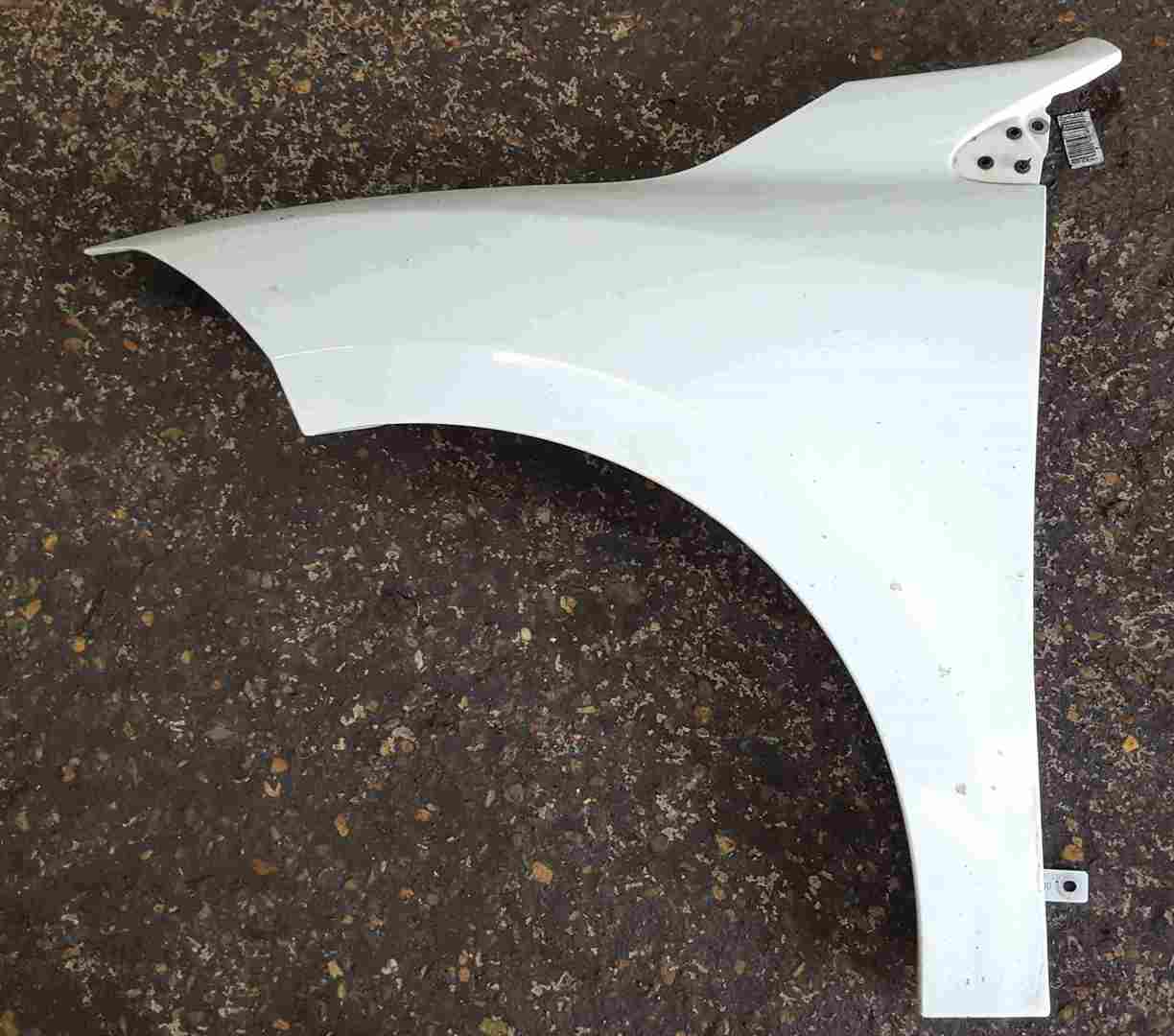 Thumb 2 Renault Megane Coupe MK3 2008-2014 GT Passenger NS Wing White OV369