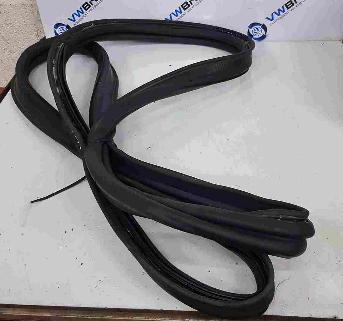 Renault Megane Coupe MK3 2008-2014 Rear Tailgate Boot Rubber Seal