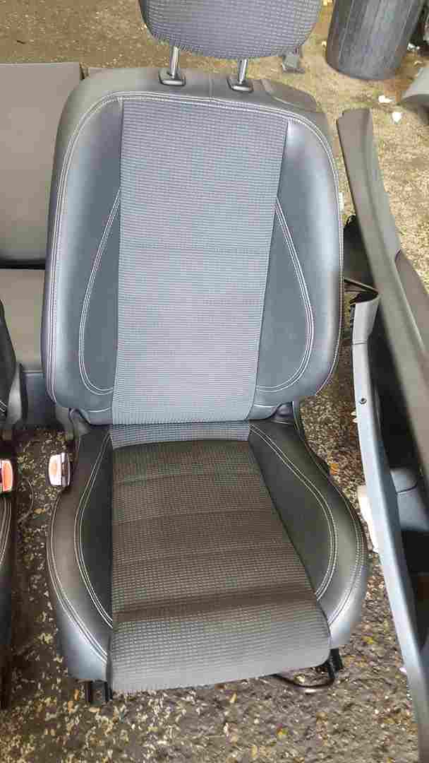 Thumb 5 Renault Megane Coupe MK3 2008-2016 Full Interior Seats Half Leather Gt Line 3dr