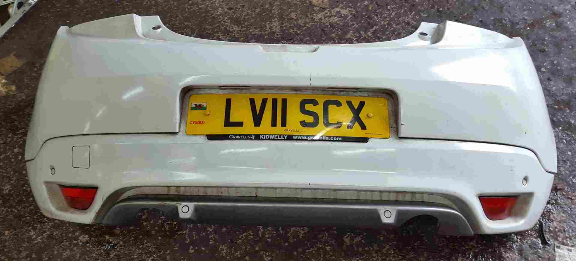 Thumb 4 Renault Megane Coupe MK3 GT 2008-2014 Rear Bumper White OV369 Reversing Sensors