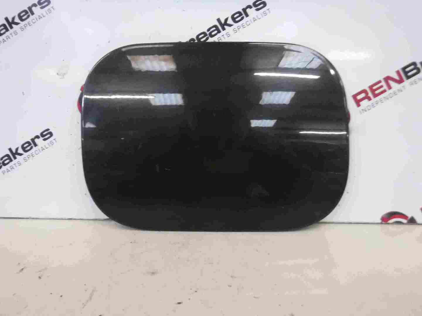 Renault Megane Estate 2002-2008 Fuel Flap Cover Black 676