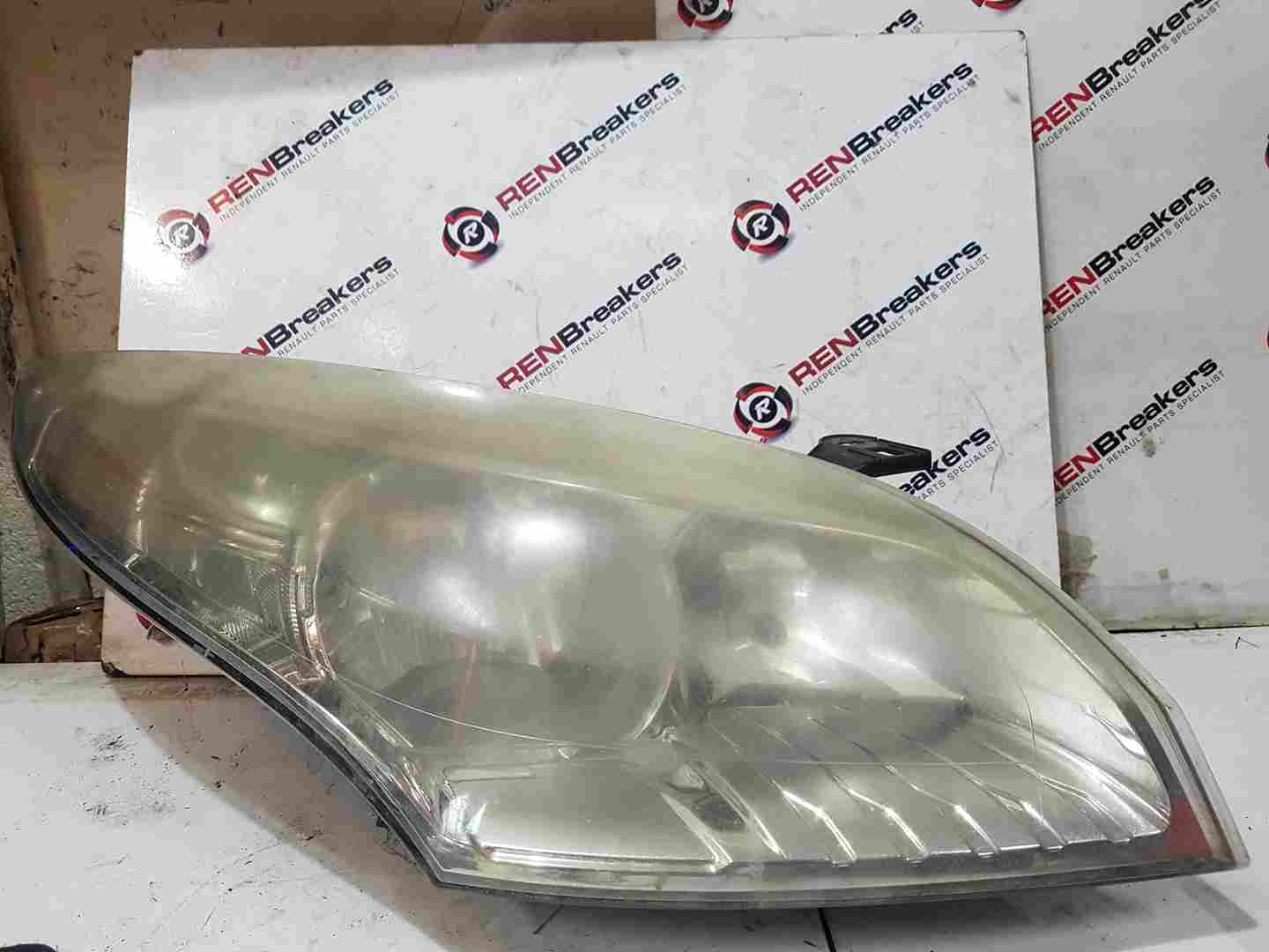 Renault Megane Estate 2008-2012 Driver OSF Front Headlight Cloudy 260100018R