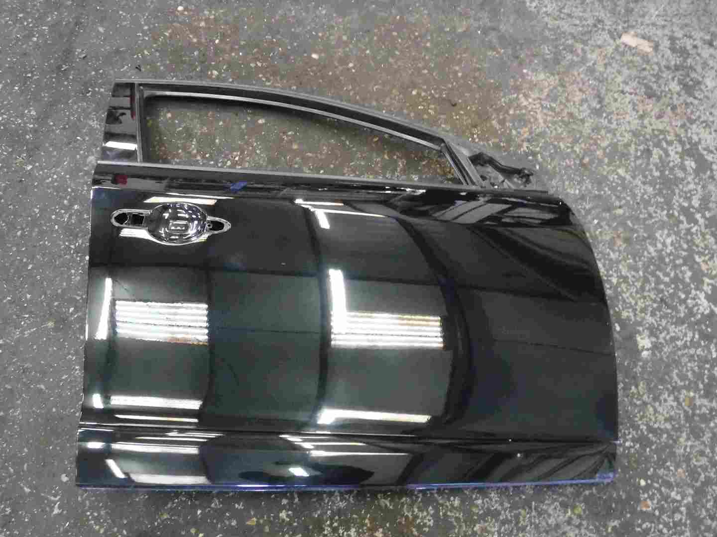 Renault Megane Estate 2008-2014 Drivers OSF Front Door Black 676