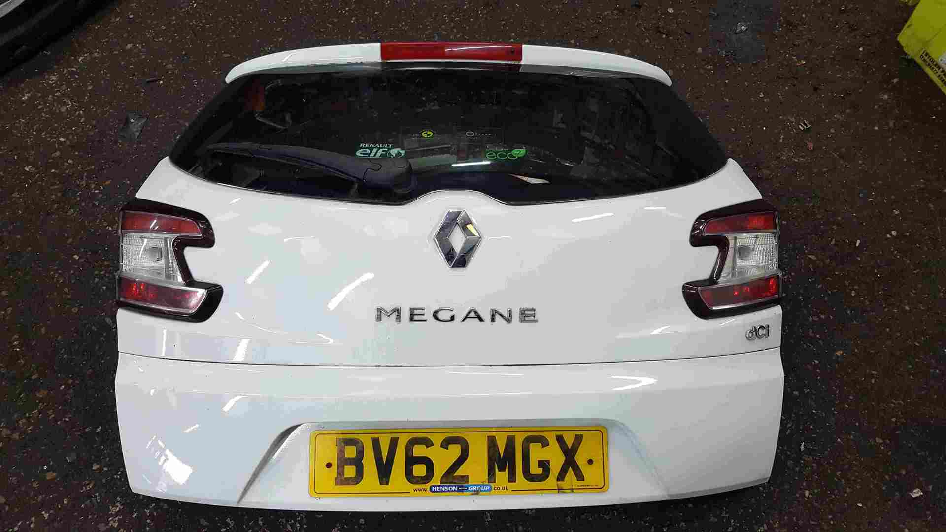 Renault Megane Estate MK3 2008-2016 Rear Tailgate Boot White OV369