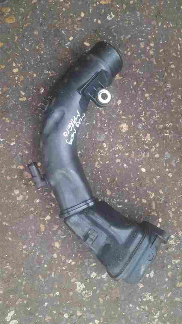 Thumb 2 Renault Megane GT MK3 2008-2014 2.0 DCi Intercooler Hose Pipe M9R 610 8200967006
