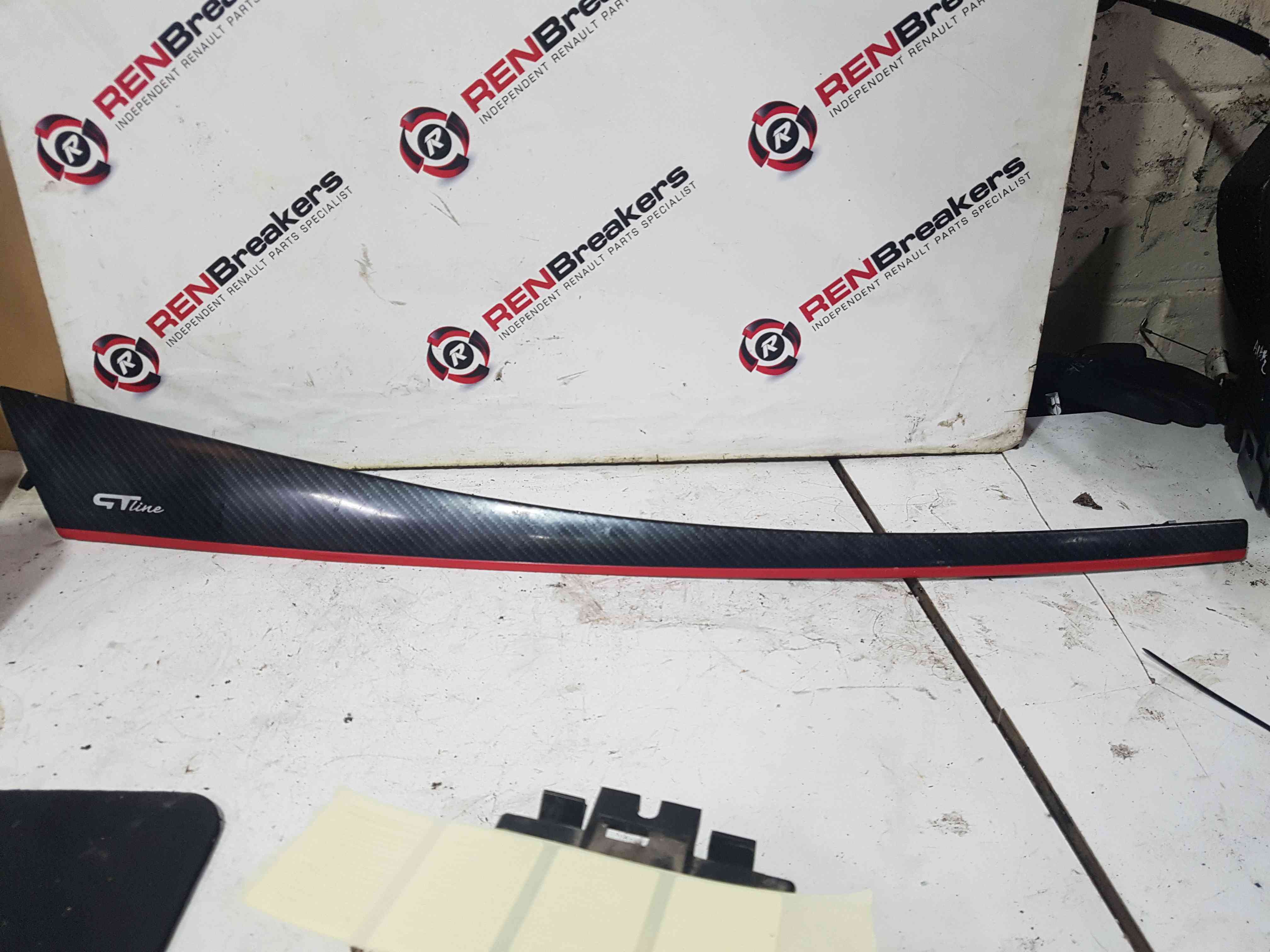 Thumb 4 Renault Megane Gt MK3 2008-2014 Dashboard Insert Moulding Trim 684120008R