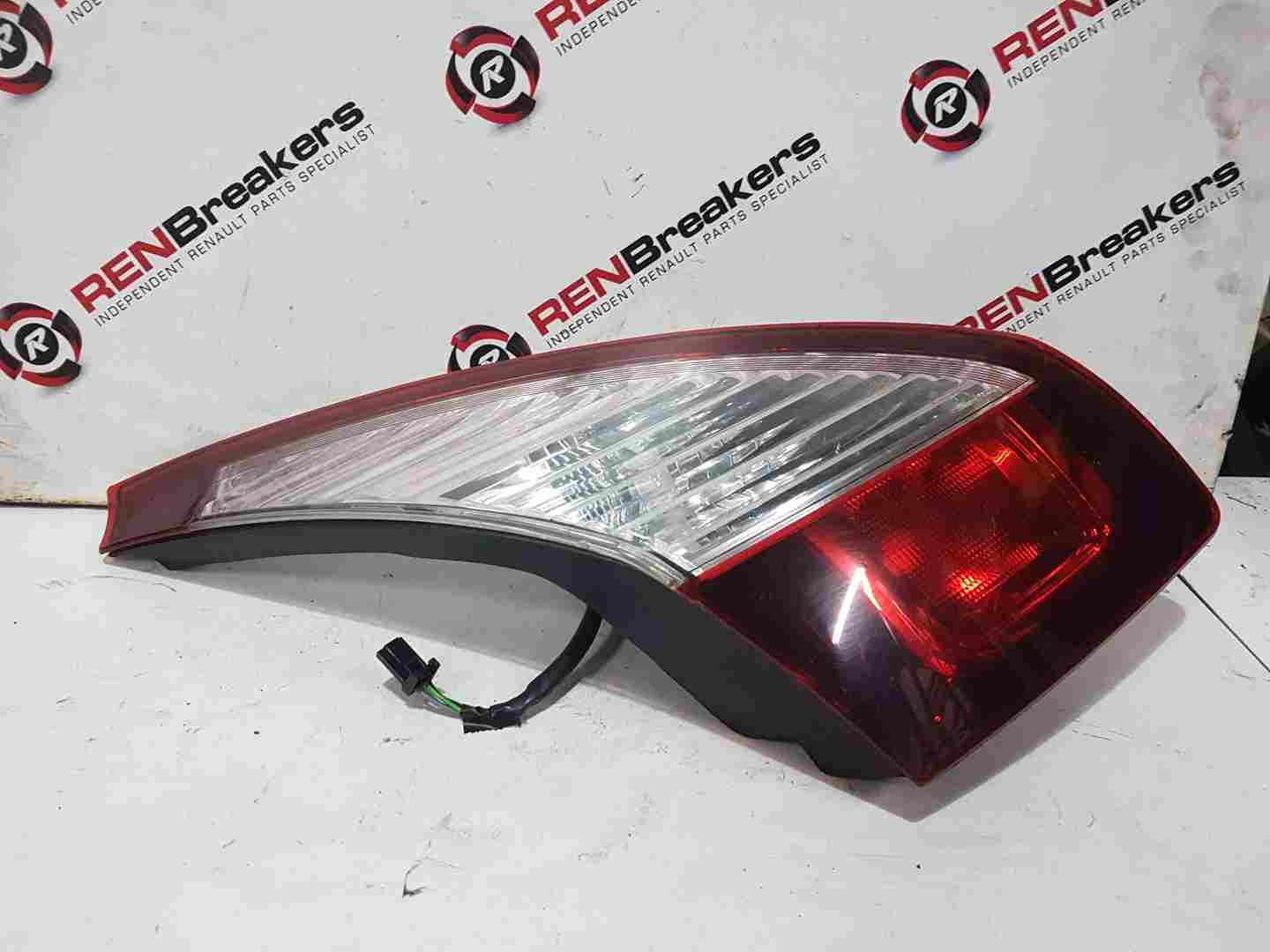 Thumb 3 Renault Megane MK3 2010-2016 Passenger NSR Rear Boot Light 265557070R