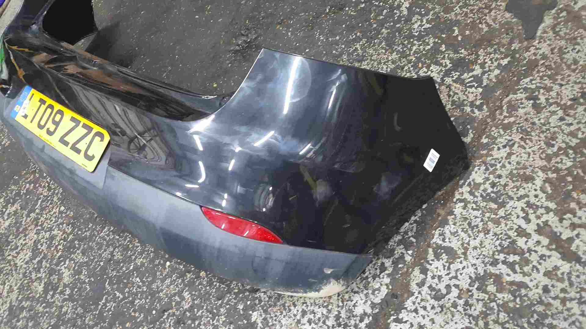 Thumb 5 Renault Megane Hatchback 2008-2012 Rear Bumper Black 676