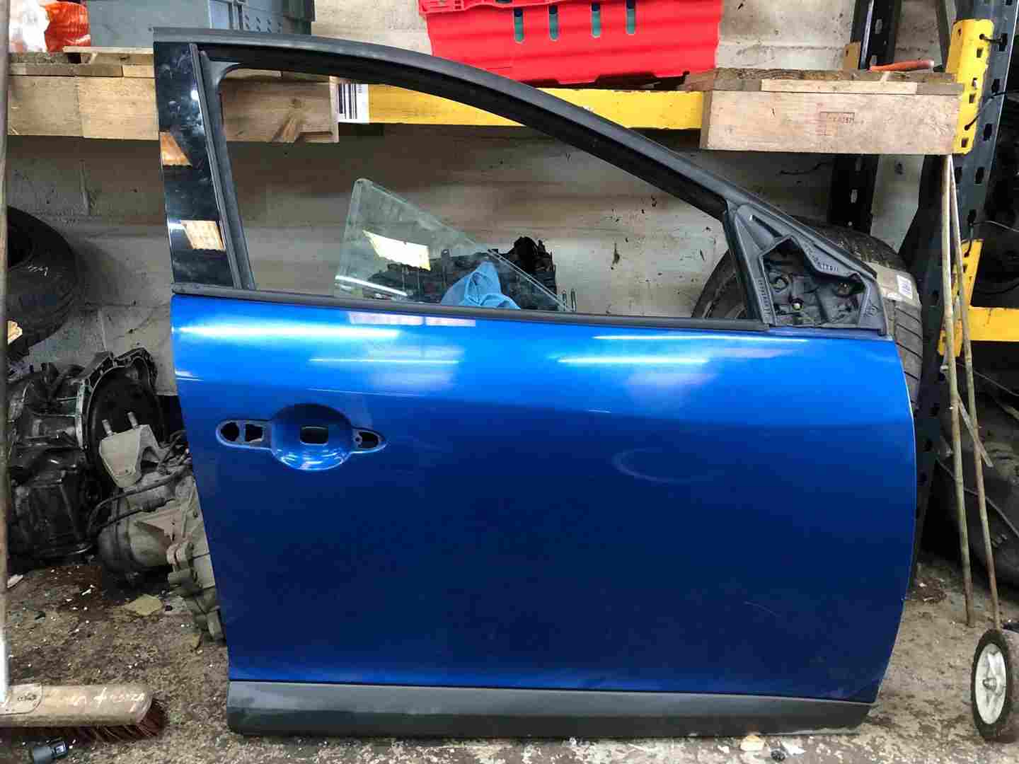 Thumb 3 Renault Megane Hatchback MK3 2008-2012 Drivers OSF Front Door Blue Terna 5Dr Sp
