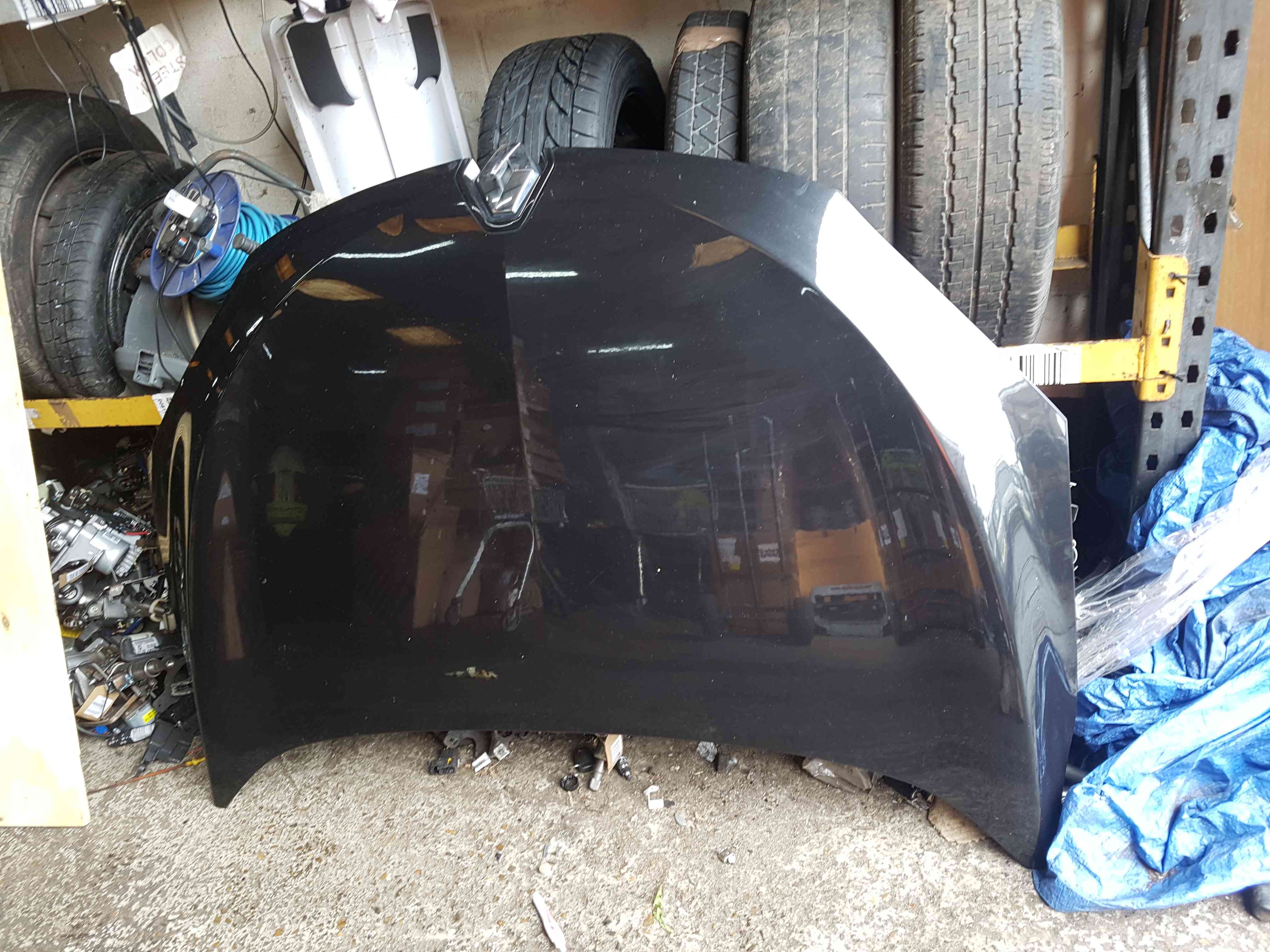 Thumb 5 Renault Megane Hatchback MK3 2008-2012 Front Bonnet Black 676 Nv676