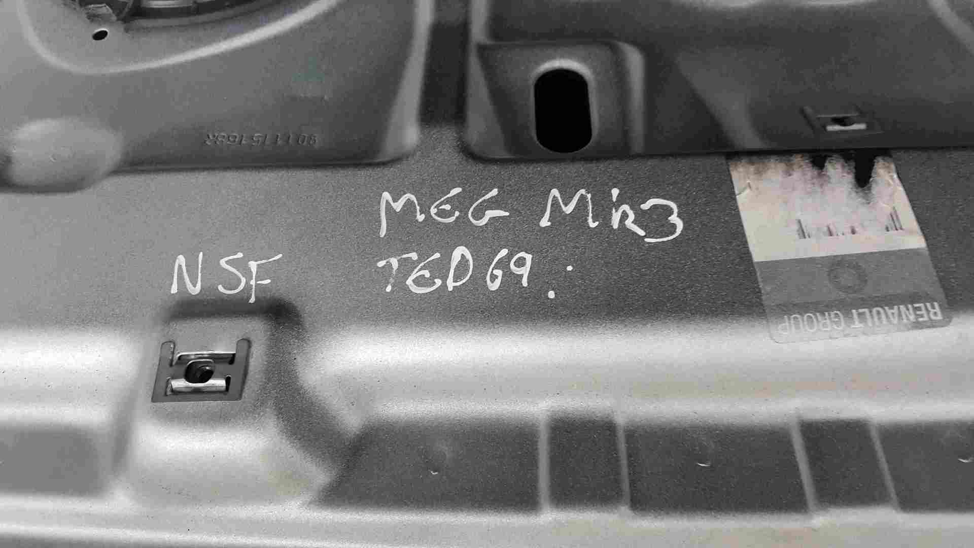 Thumb 2 Renault Megane Hatchback MK3 2008-2012 Passenger NSF Front Door Silver TED69 5dr