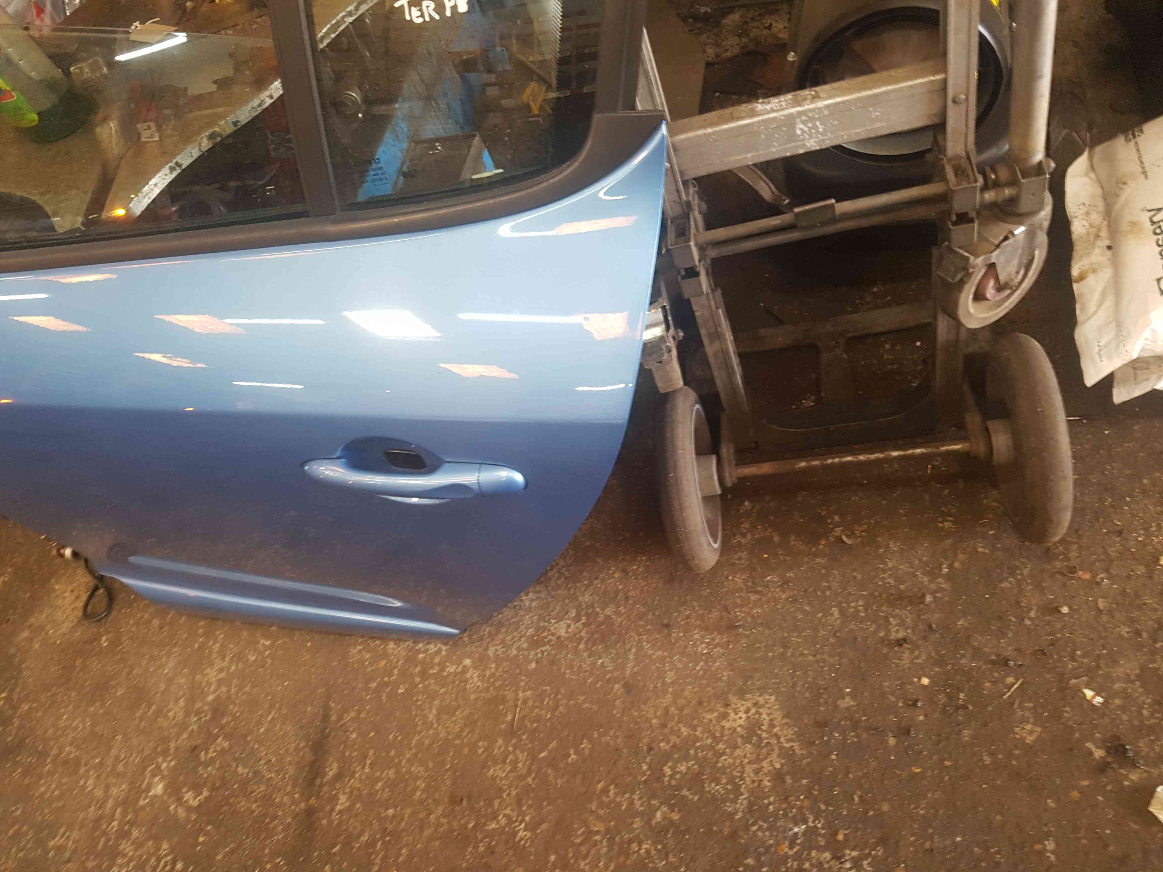 Thumb 2 Renault Megane Hatchback MK3 2008-2014  NSR Front Door Blue Terpb