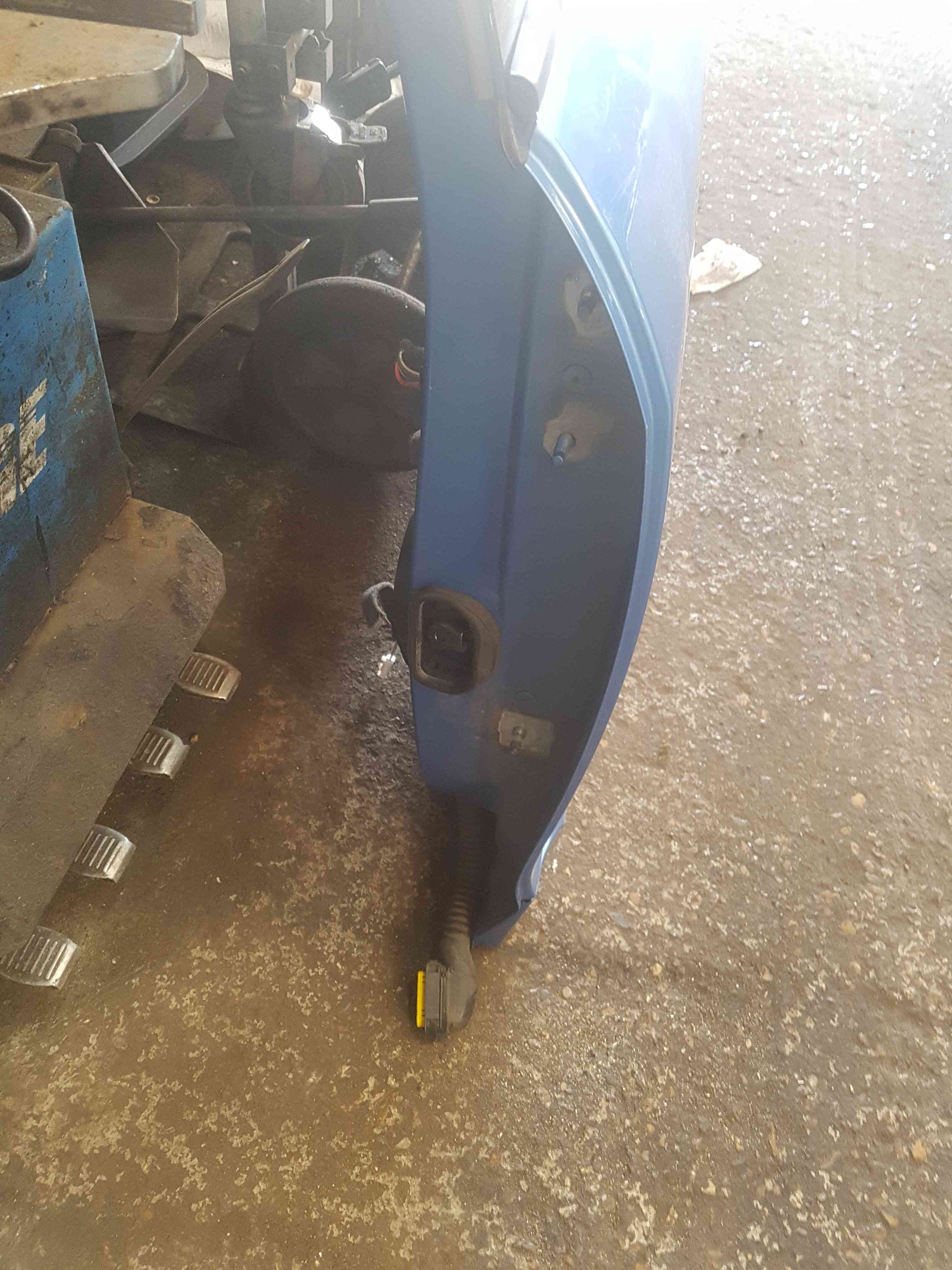 Thumb 3 Renault Megane Hatchback MK3 2008-2014  NSR Front Door Blue Terpb