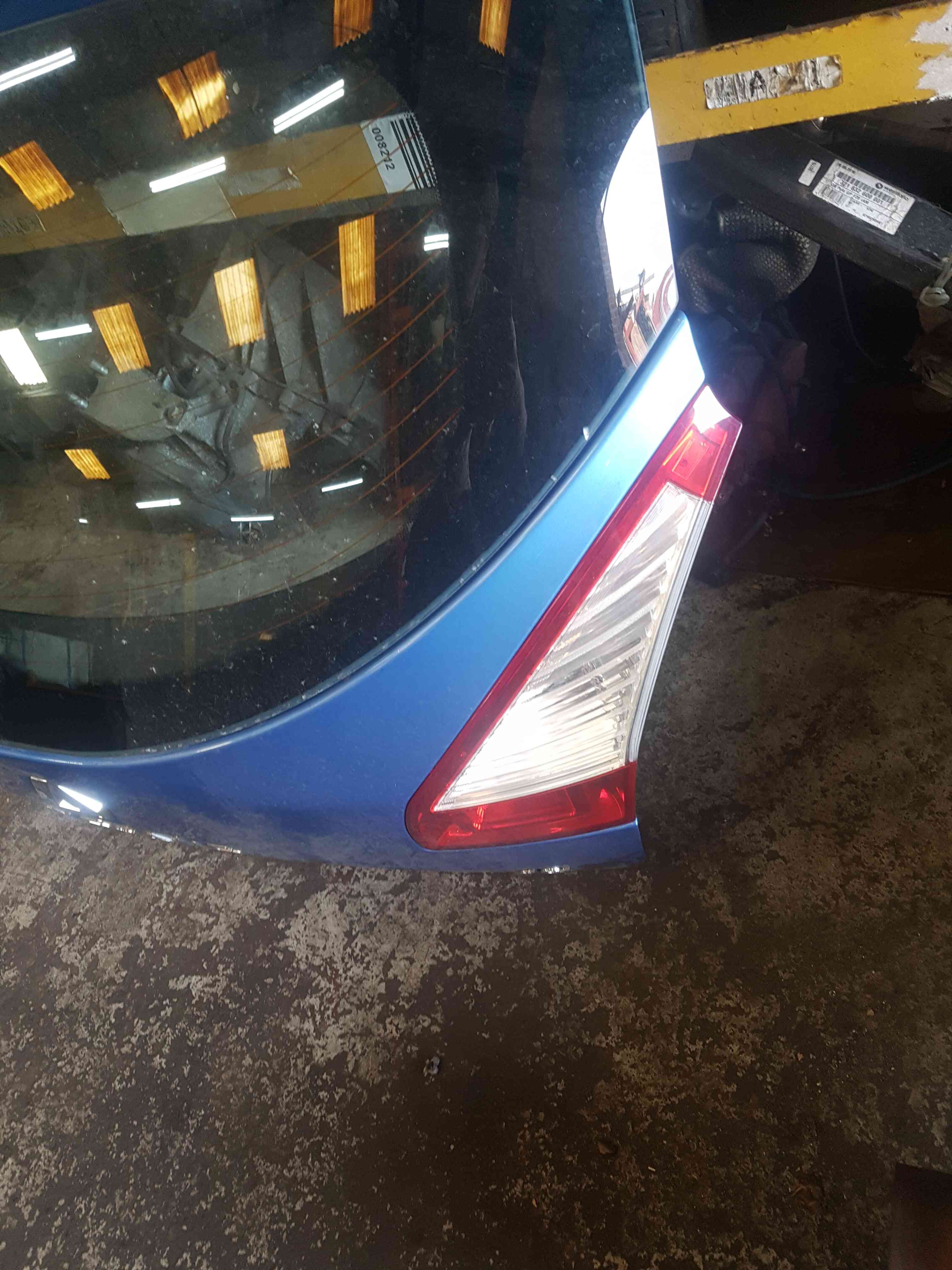 Thumb 2 Renault Megane Hatchback MK3 2008-2014 Rear Boot Tailgate Blue terpb