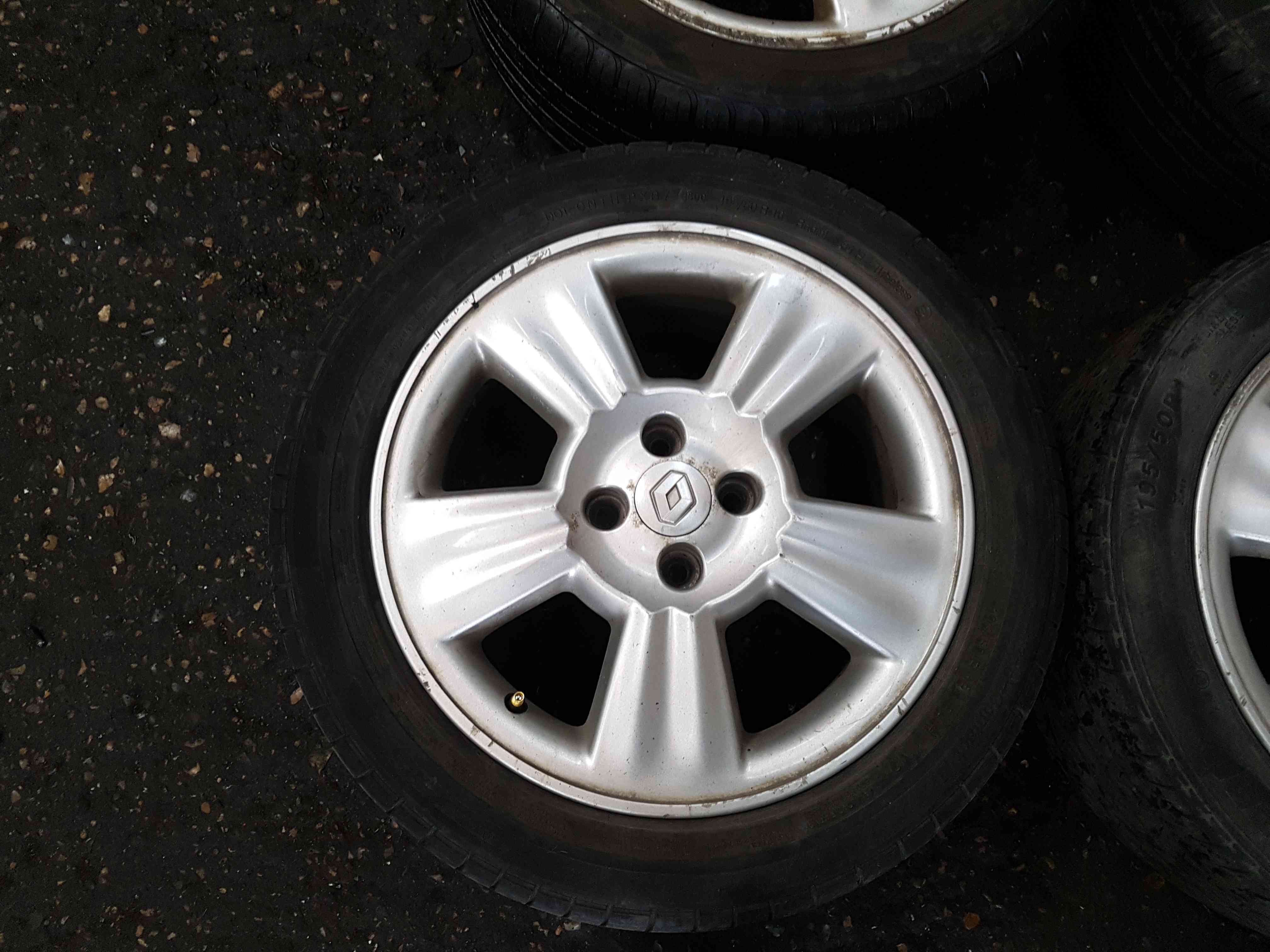 Thumb 4 Renault Megane Kangoo Clio1999-2002 Alloy Wheels SET X4 + Tyres 195 50 16 3/5